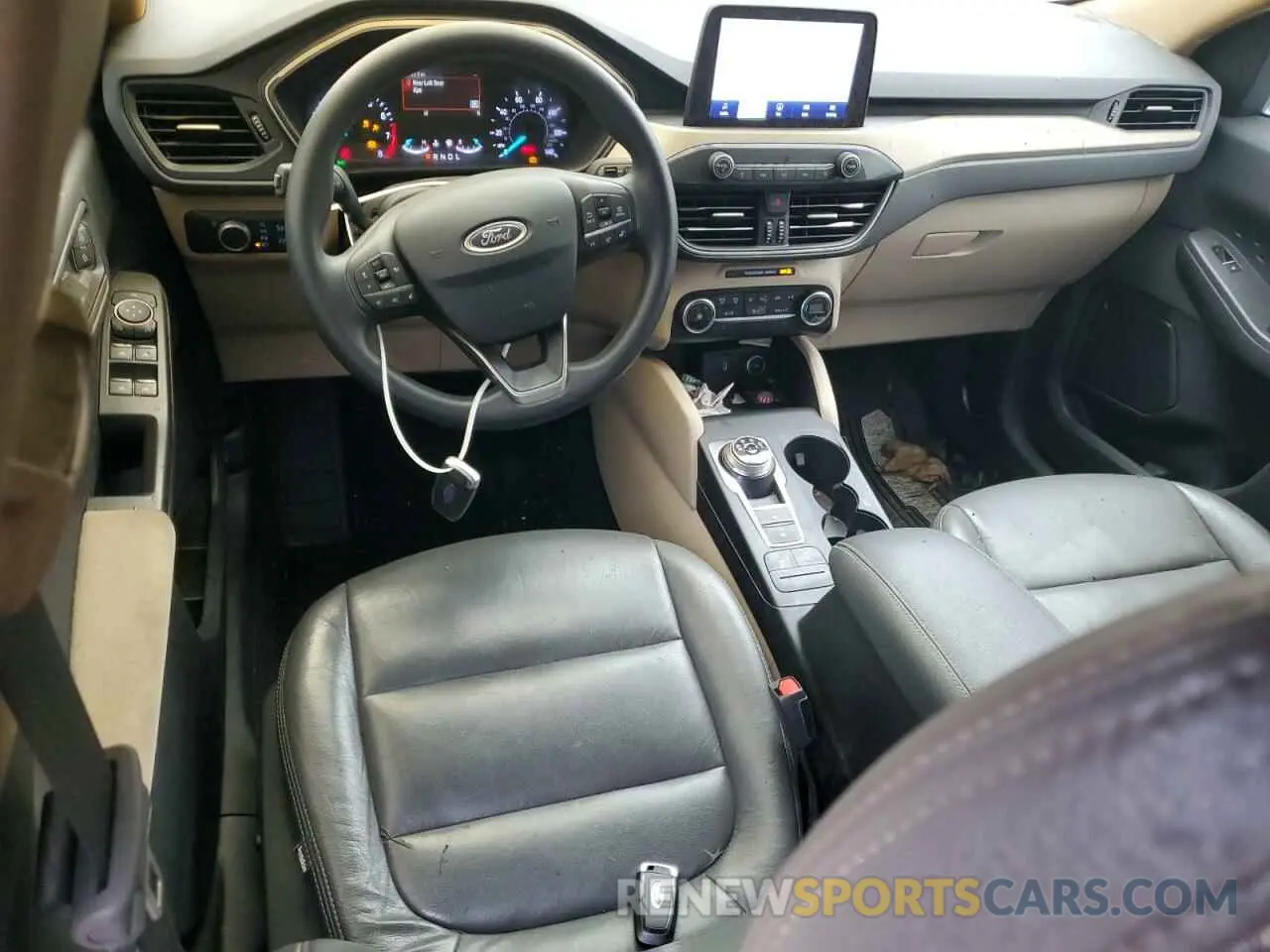 8 Photograph of a damaged car 1FMCU0G60LUA67508 FORD ESCAPE 2020