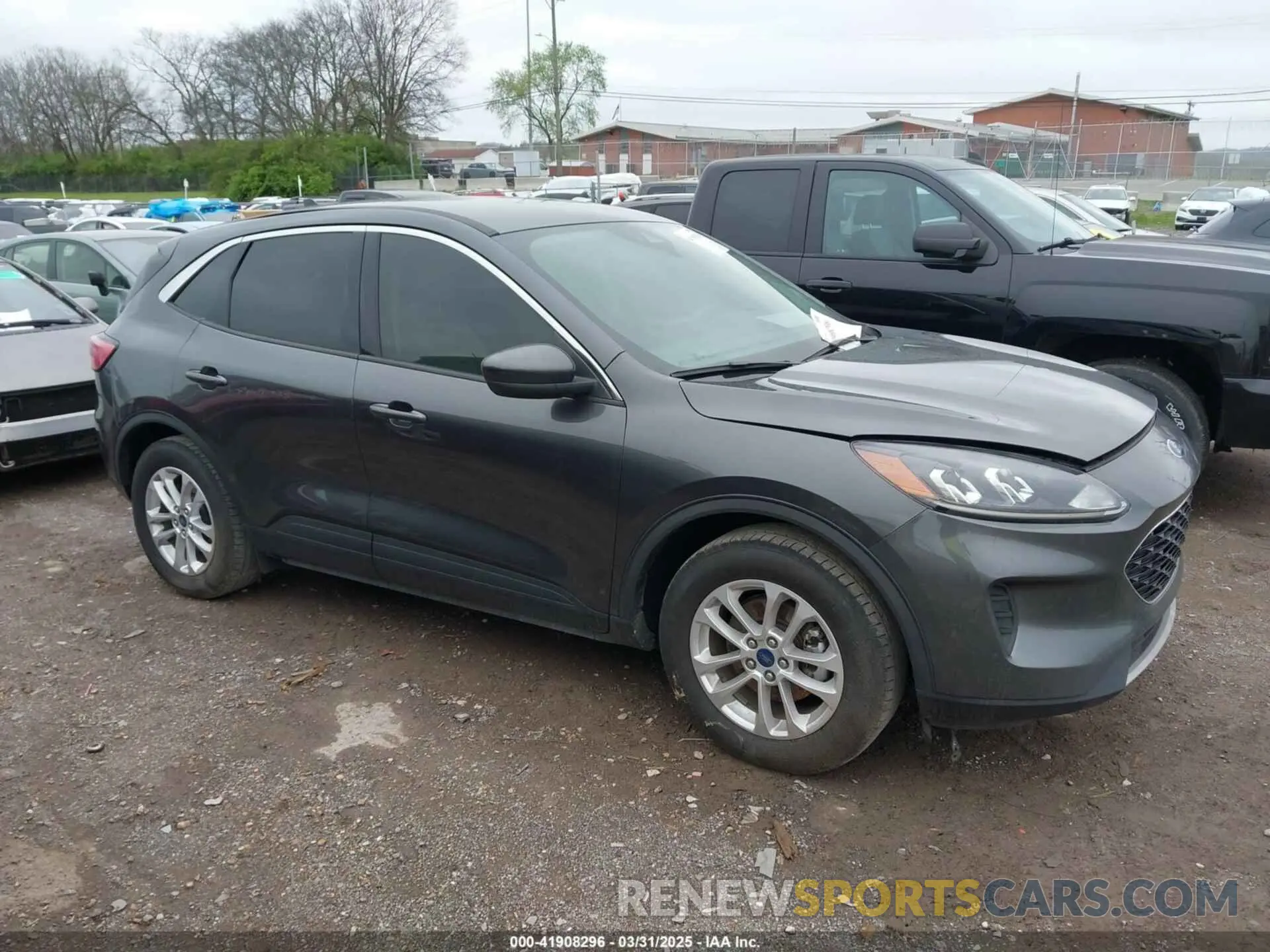 12 Photograph of a damaged car 1FMCU0G60LUA68318 FORD ESCAPE 2020