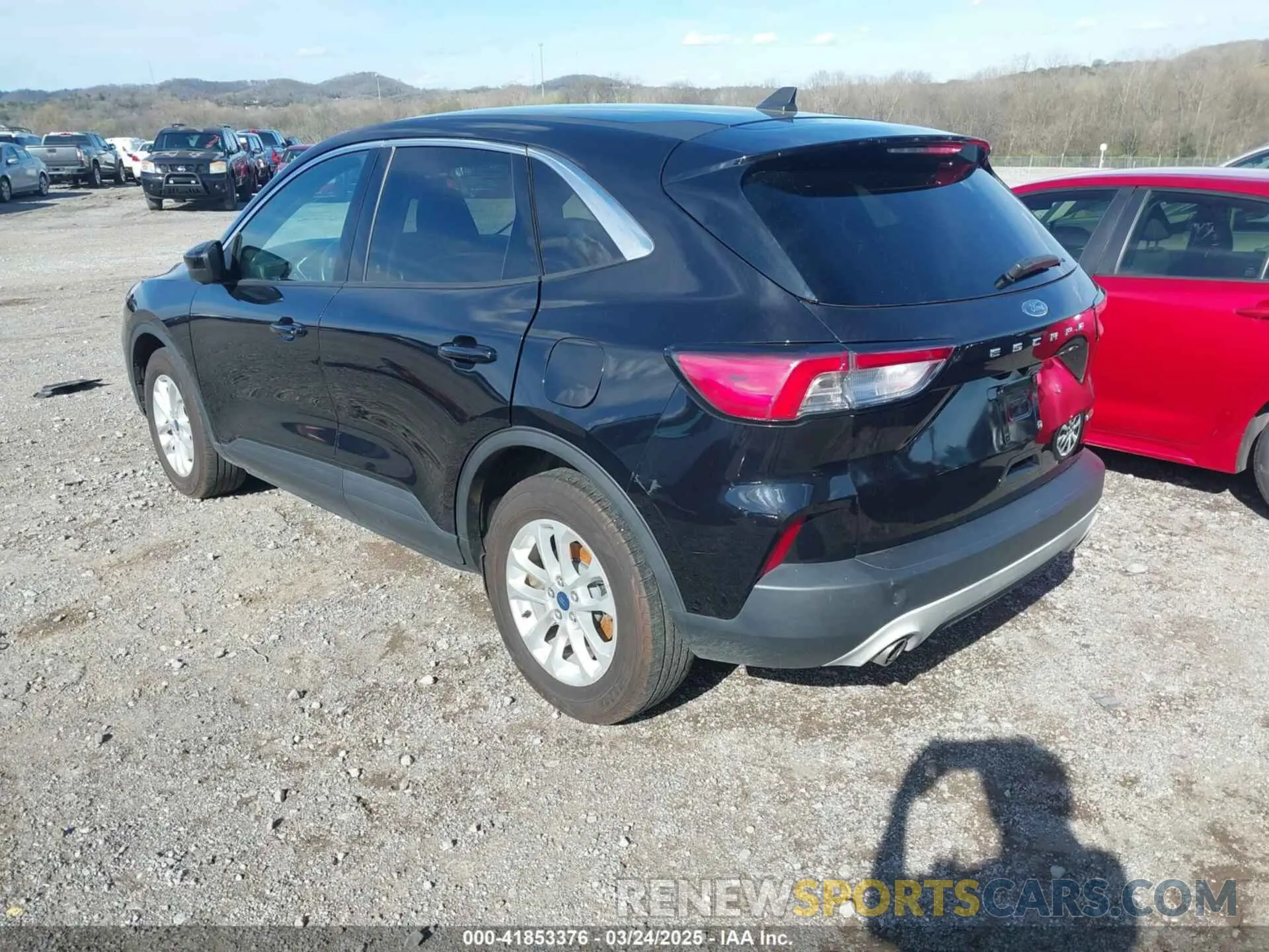 3 Photograph of a damaged car 1FMCU0G60LUB23558 FORD ESCAPE 2020