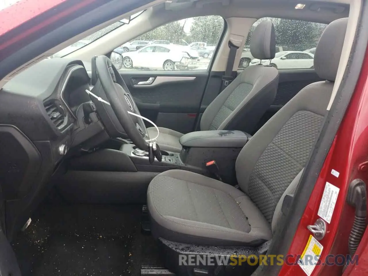 7 Photograph of a damaged car 1FMCU0G60LUB56298 FORD ESCAPE 2020