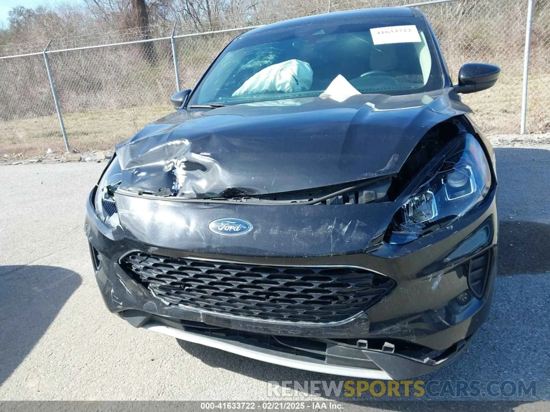 12 Photograph of a damaged car 1FMCU0G60LUB90063 FORD ESCAPE 2020