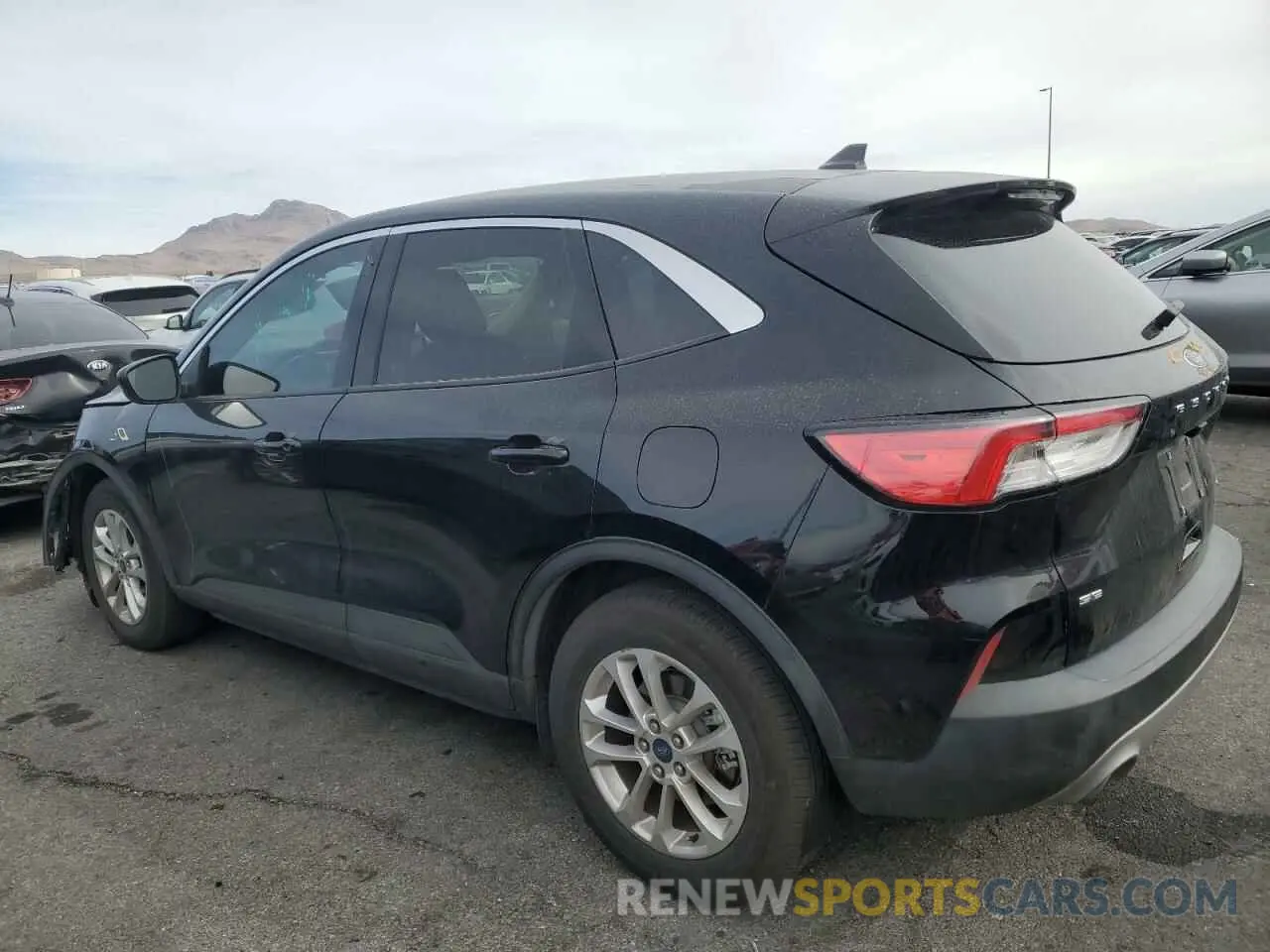 2 Photograph of a damaged car 1FMCU0G60LUB93237 FORD ESCAPE 2020