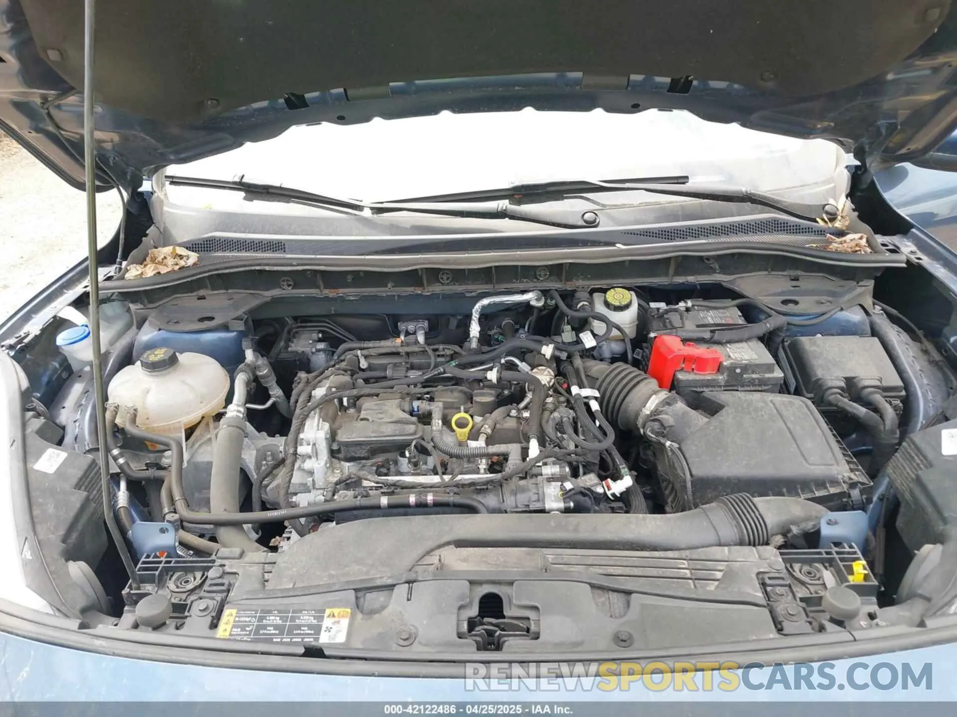 10 Photograph of a damaged car 1FMCU0G60LUC39181 FORD ESCAPE 2020