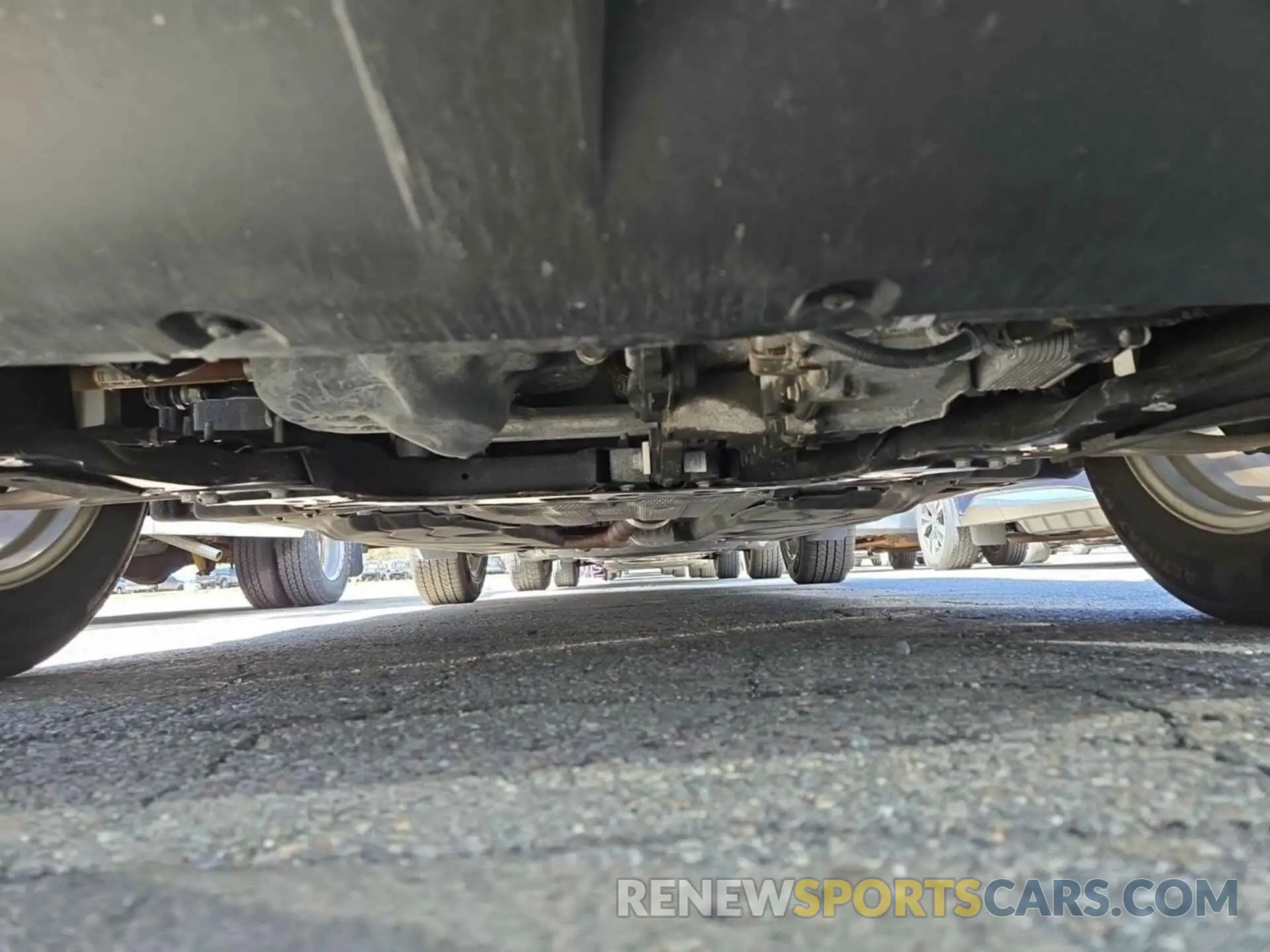 17 Photograph of a damaged car 1FMCU0G61LUA12257 FORD ESCAPE 2020