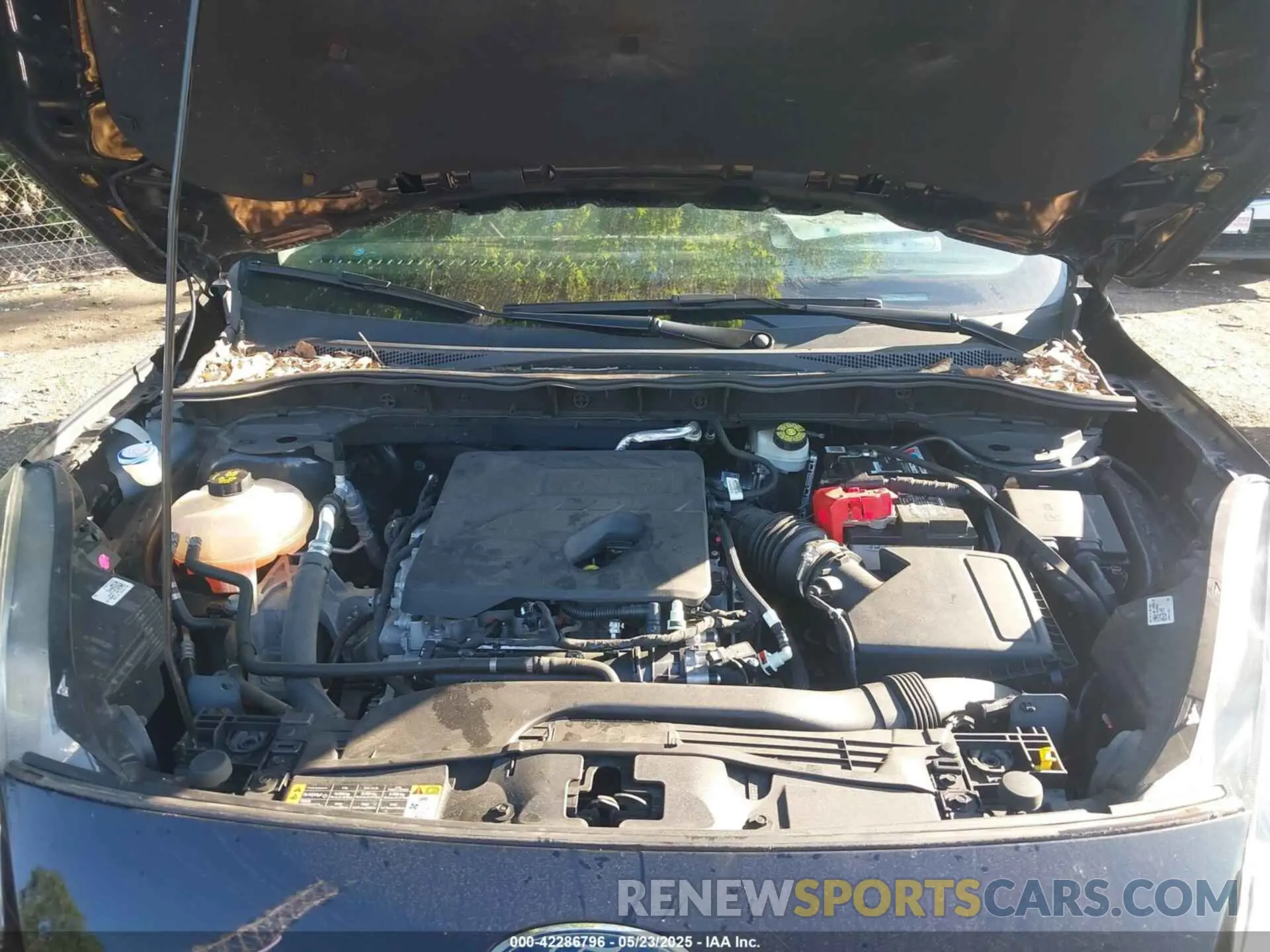 10 Photograph of a damaged car 1FMCU0G61LUA29107 FORD ESCAPE 2020