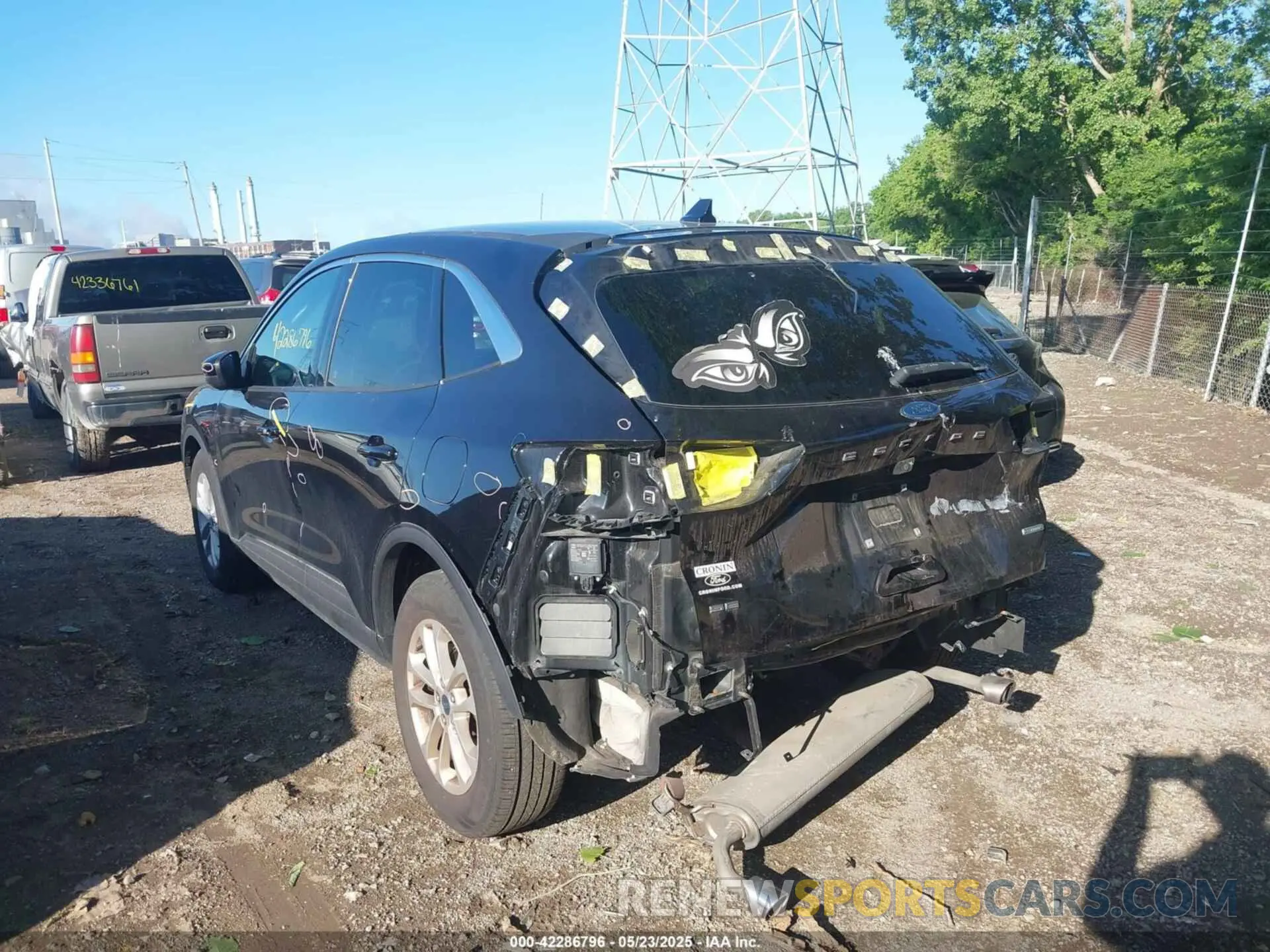 3 Photograph of a damaged car 1FMCU0G61LUA29107 FORD ESCAPE 2020
