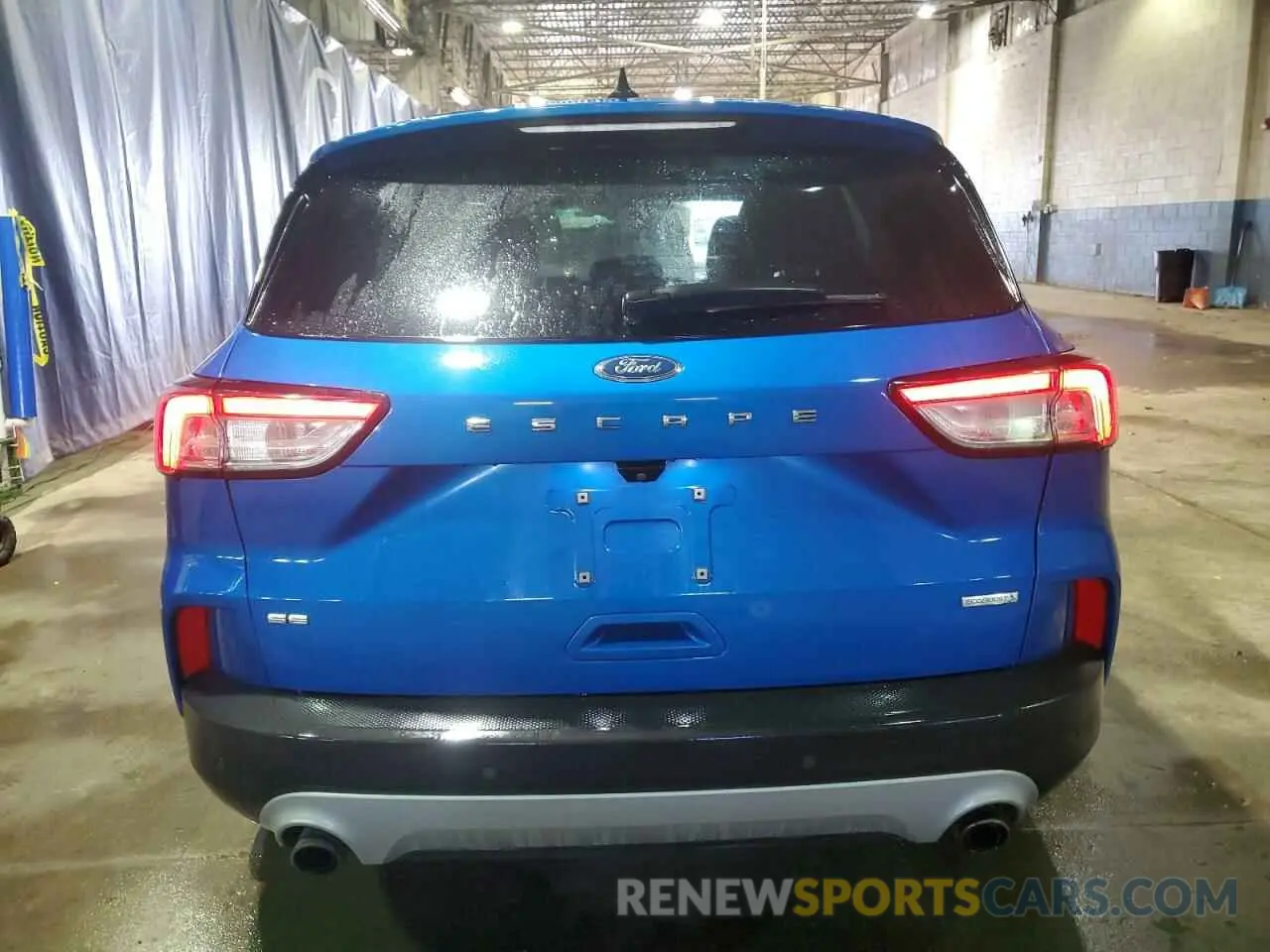 6 Photograph of a damaged car 1FMCU0G61LUB84112 FORD ESCAPE 2020