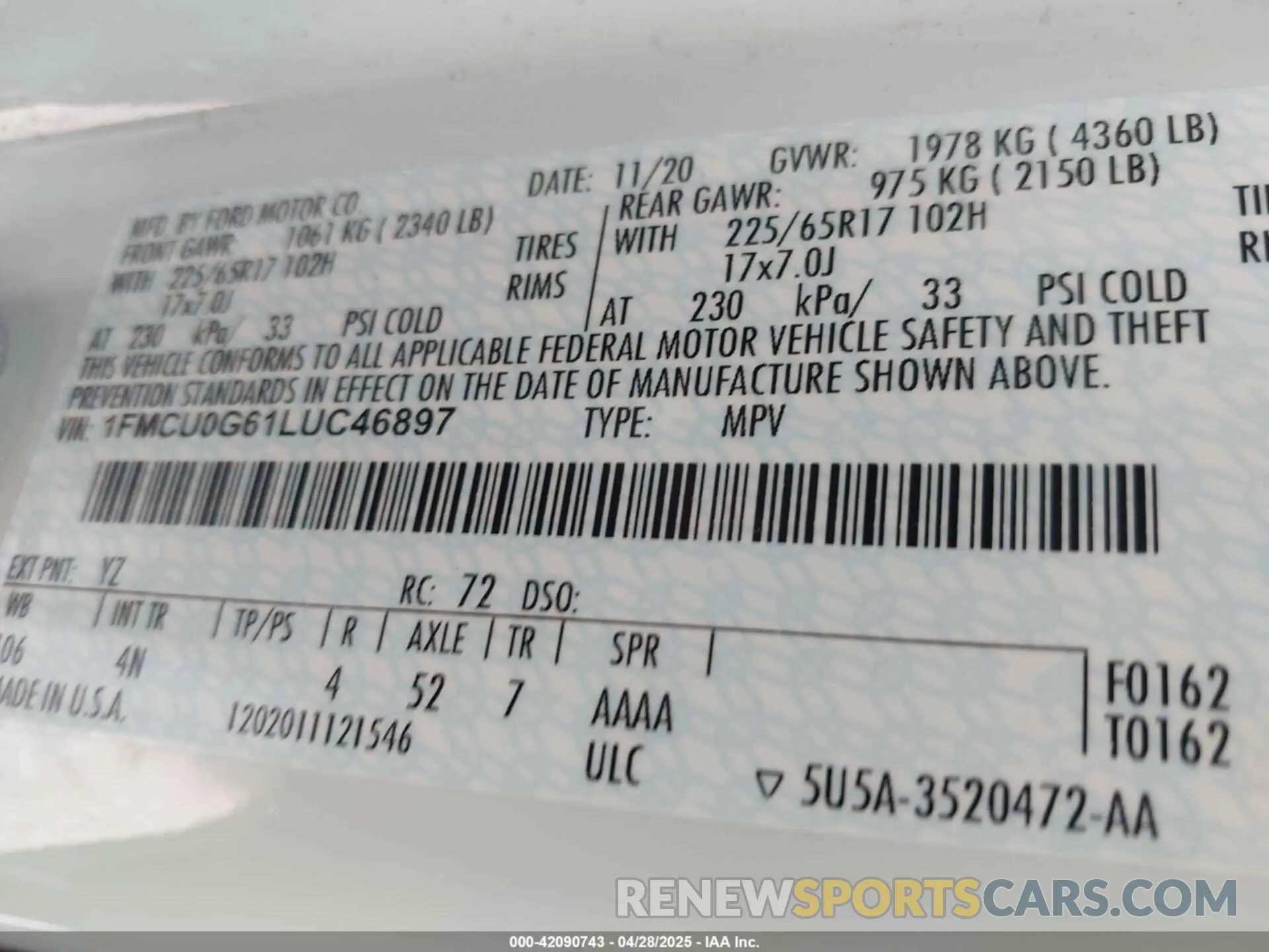 9 Photograph of a damaged car 1FMCU0G61LUC46897 FORD ESCAPE 2020