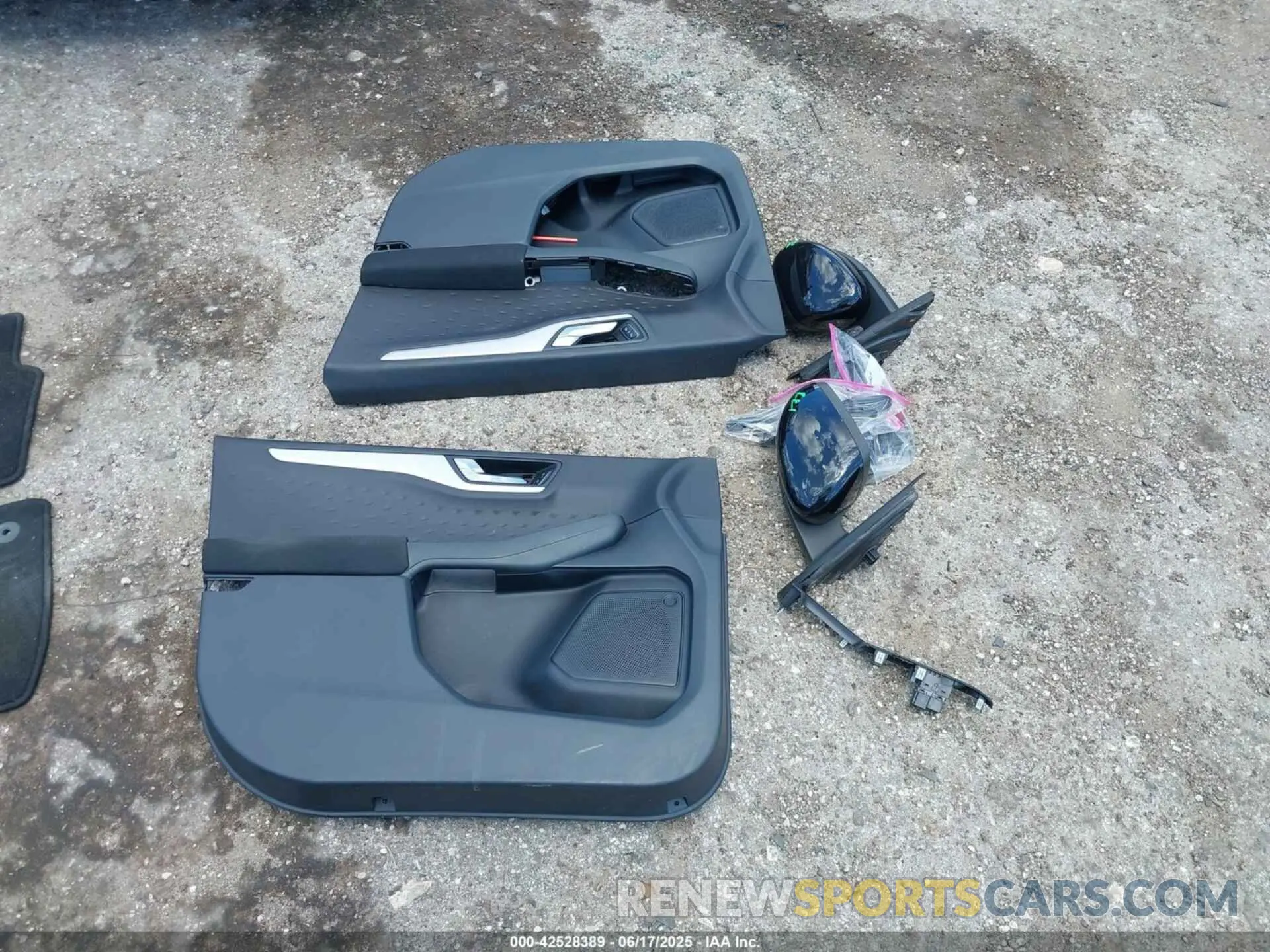12 Photograph of a damaged car 1FMCU0G61LUC61271 FORD ESCAPE 2020