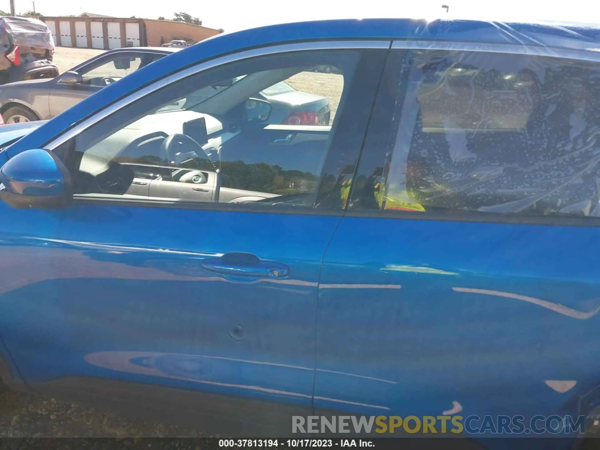 14 Photograph of a damaged car 1FMCU0G62LUA66943 FORD ESCAPE 2020