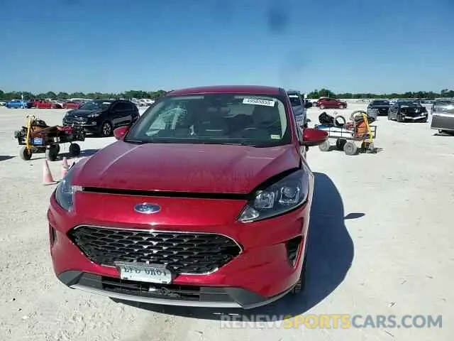 11 Photograph of a damaged car 1FMCU0G62LUB55945 FORD ESCAPE 2020