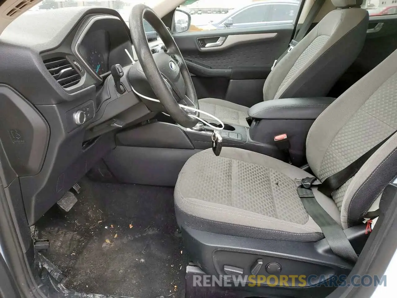 7 Photograph of a damaged car 1FMCU0G62LUB66783 FORD ESCAPE 2020