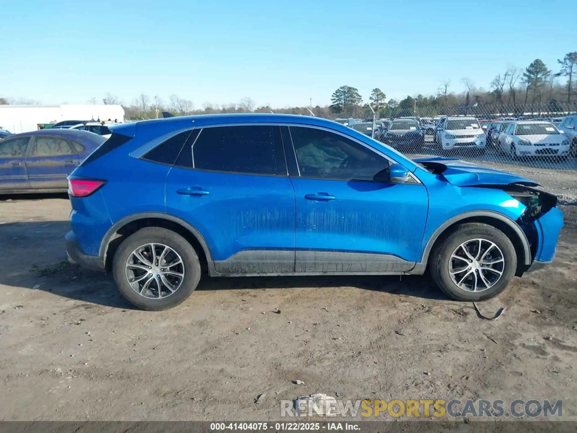 13 Photograph of a damaged car 1FMCU0G62LUB89545 FORD ESCAPE 2020