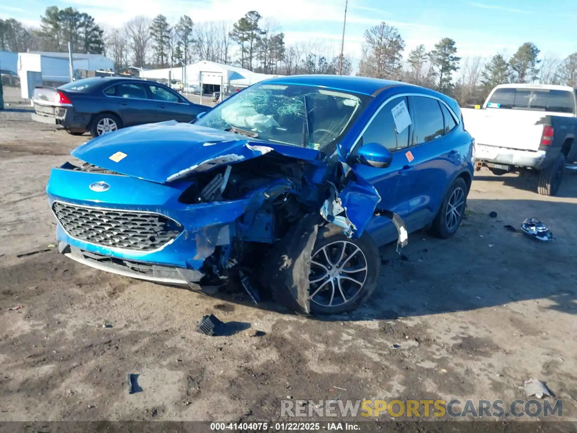 2 Photograph of a damaged car 1FMCU0G62LUB89545 FORD ESCAPE 2020