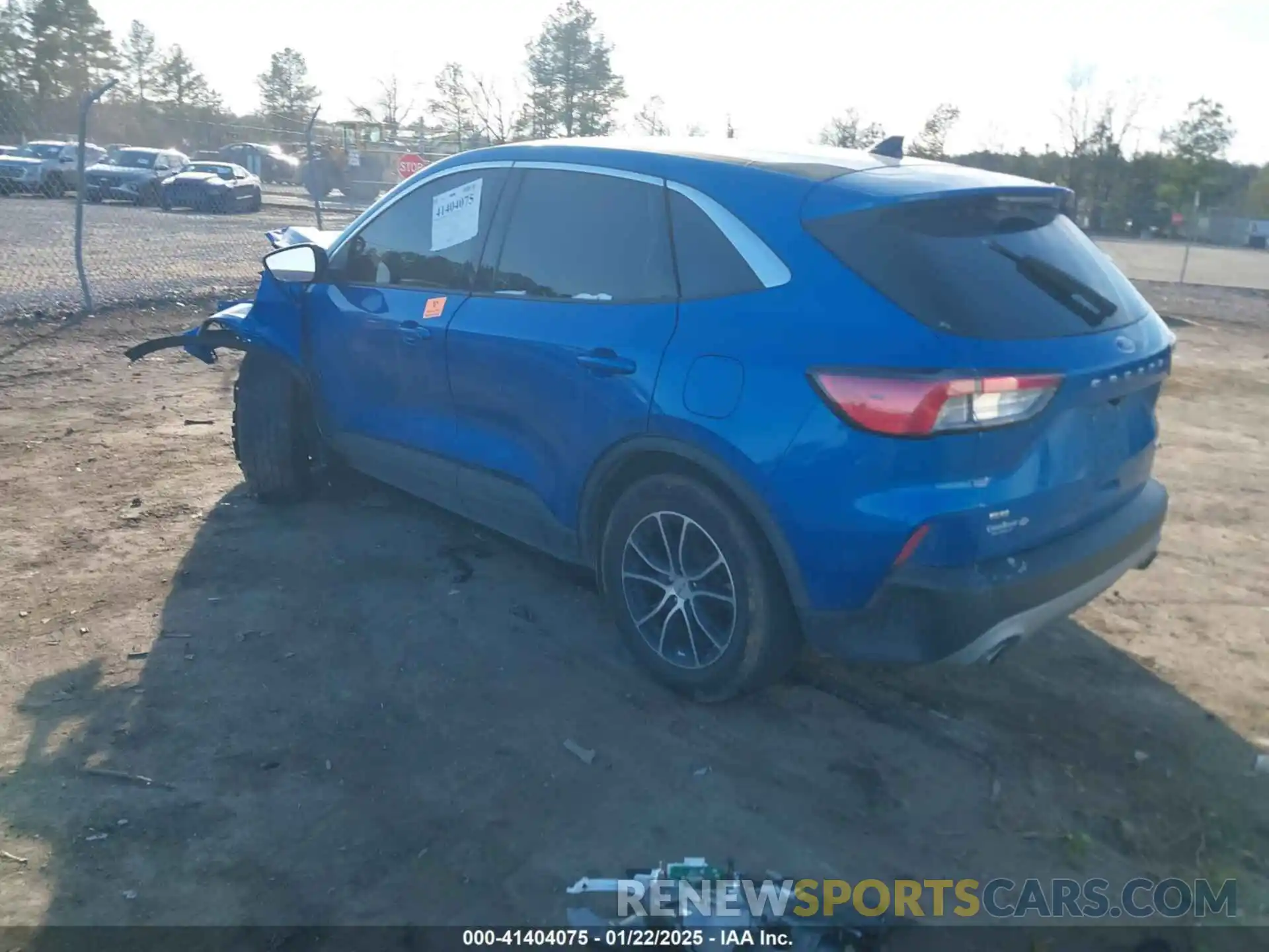 3 Photograph of a damaged car 1FMCU0G62LUB89545 FORD ESCAPE 2020