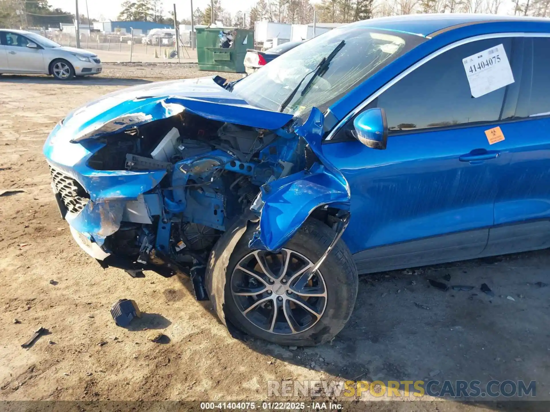 6 Photograph of a damaged car 1FMCU0G62LUB89545 FORD ESCAPE 2020