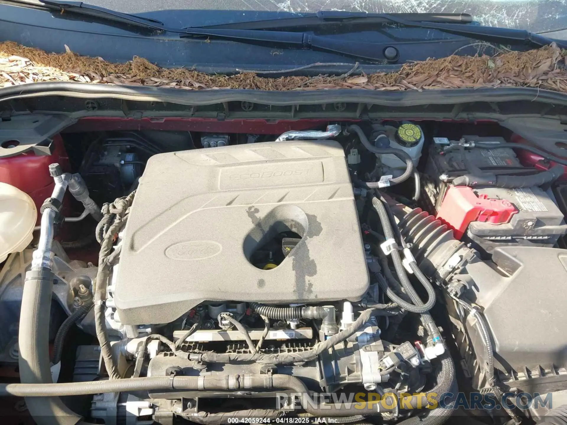 10 Photograph of a damaged car 1FMCU0G62LUB94518 FORD ESCAPE 2020