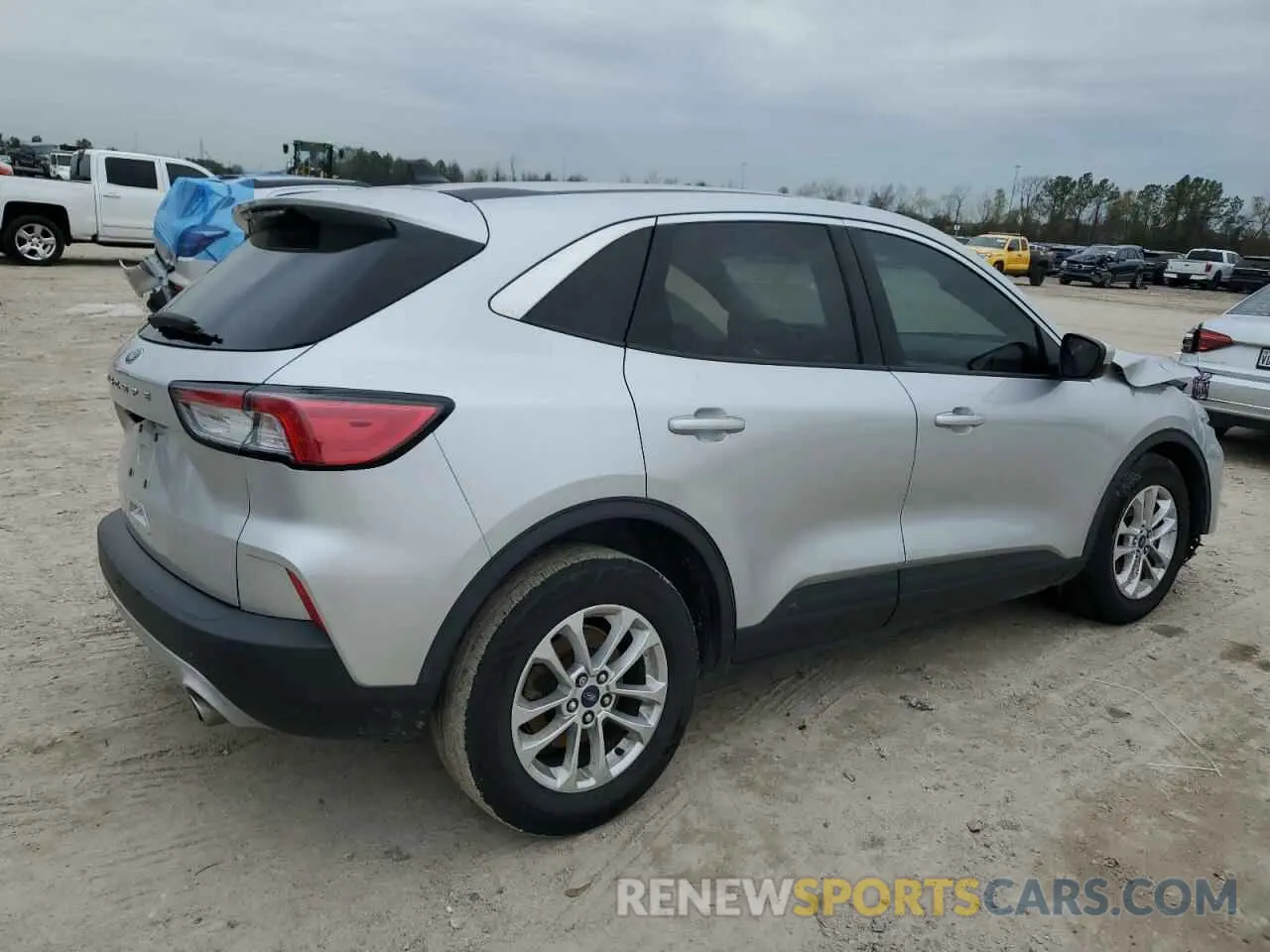 3 Photograph of a damaged car 1FMCU0G62LUC76216 FORD ESCAPE 2020