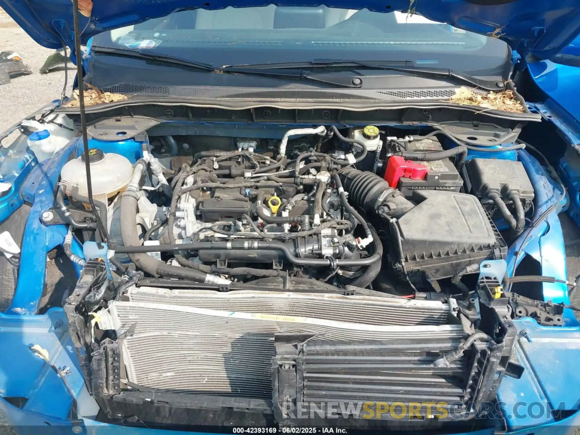 10 Photograph of a damaged car 1FMCU0G63LUC71283 FORD ESCAPE 2020