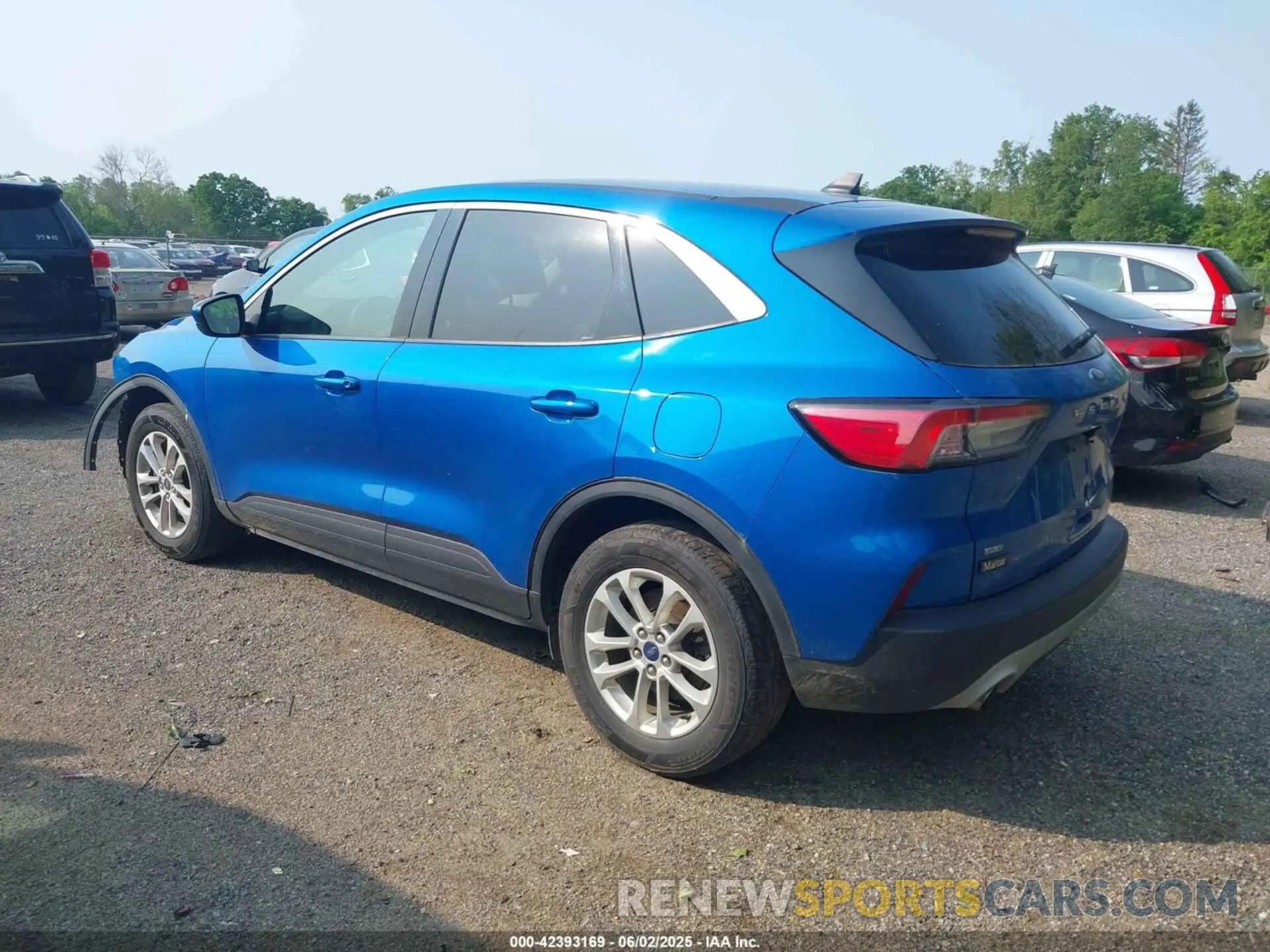 3 Photograph of a damaged car 1FMCU0G63LUC71283 FORD ESCAPE 2020