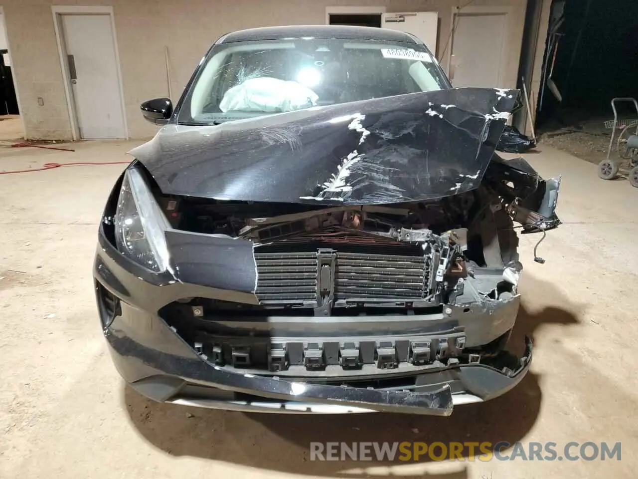 5 Photograph of a damaged car 1FMCU0G64LUA05996 FORD ESCAPE 2020