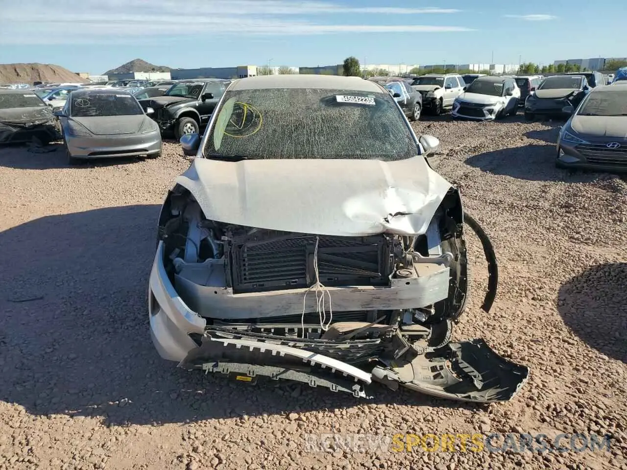 5 Photograph of a damaged car 1FMCU0G64LUA82383 FORD ESCAPE 2020