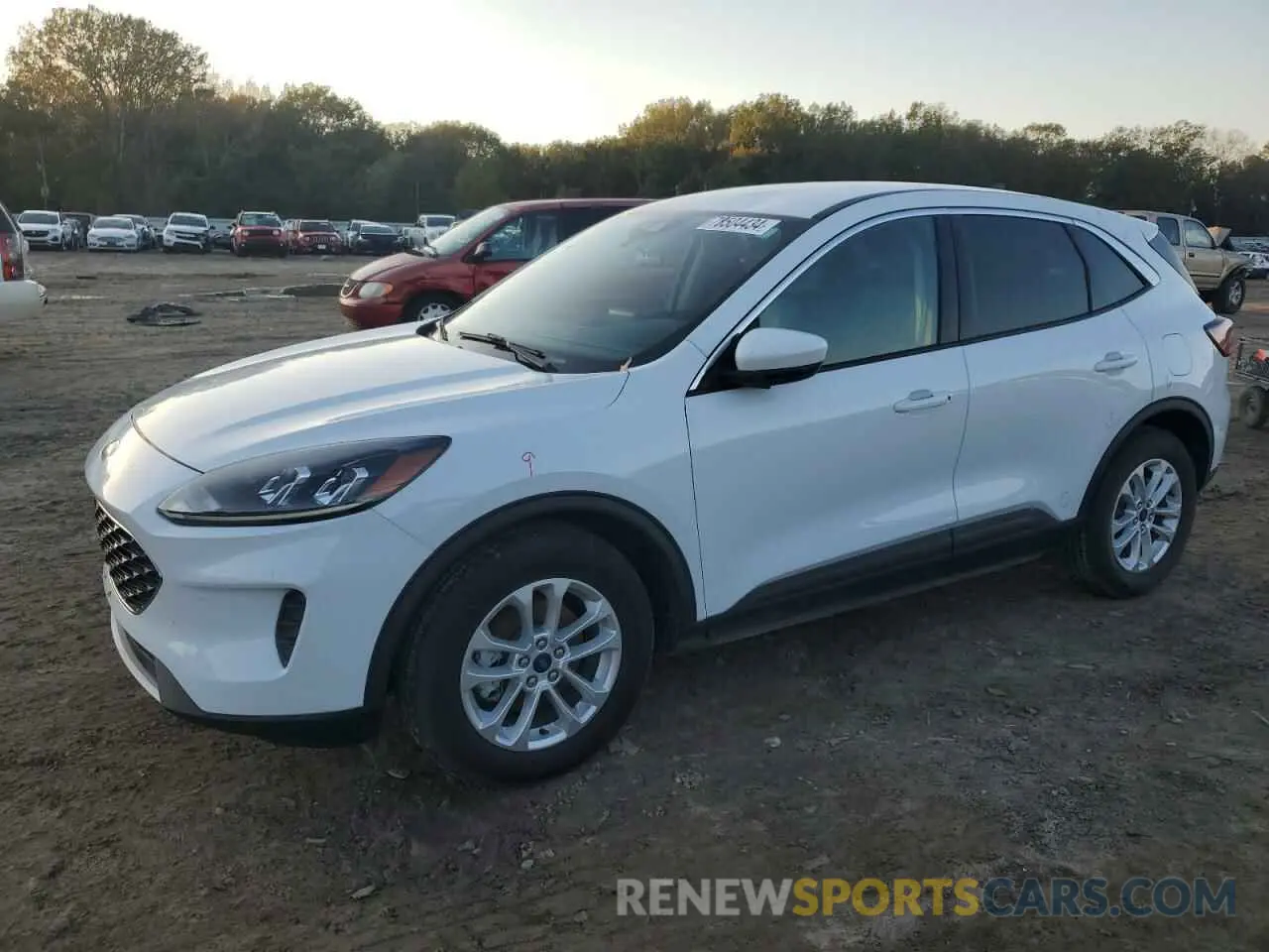 1 Photograph of a damaged car 1FMCU0G64LUB43540 FORD ESCAPE 2020