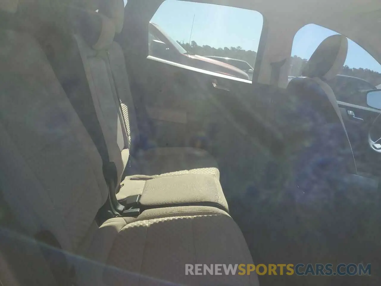 11 Photograph of a damaged car 1FMCU0G64LUB94410 FORD ESCAPE 2020