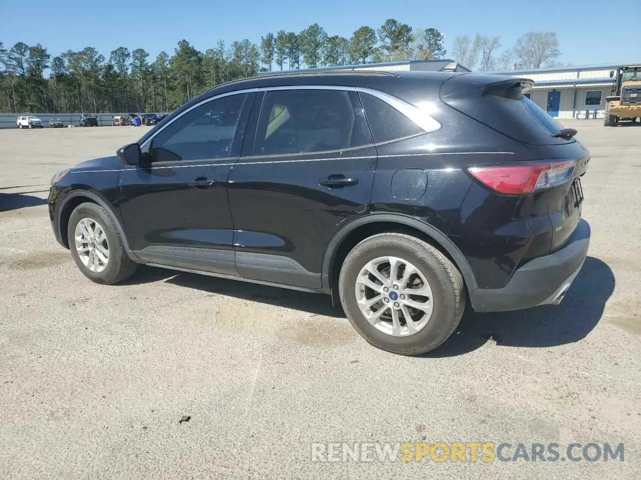 2 Photograph of a damaged car 1FMCU0G64LUB94410 FORD ESCAPE 2020