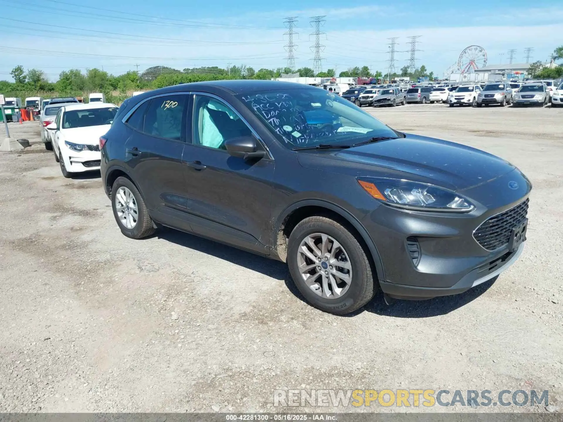 1 Photograph of a damaged car 1FMCU0G64LUB96416 FORD ESCAPE 2020