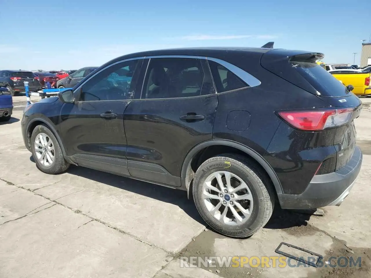 2 Photograph of a damaged car 1FMCU0G64LUC08421 FORD ESCAPE 2020