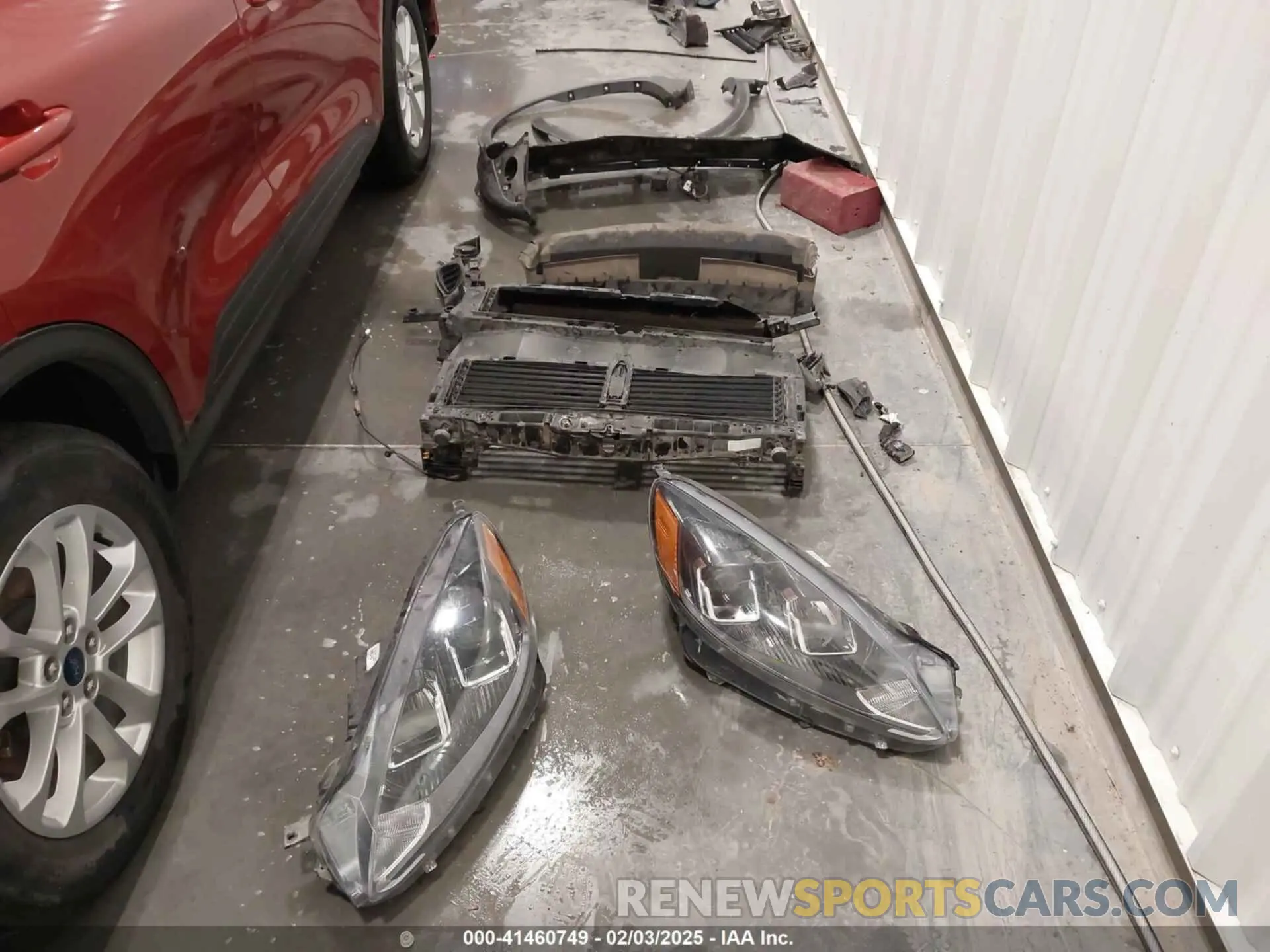 12 Photograph of a damaged car 1FMCU0G65LUA76737 FORD ESCAPE 2020