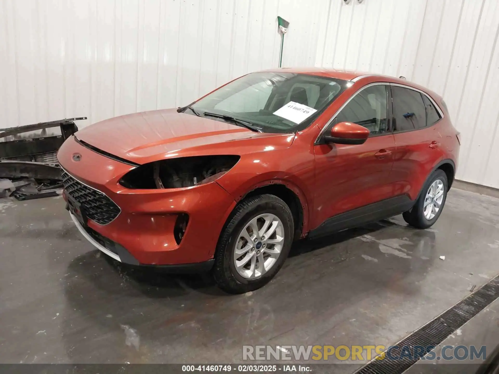2 Photograph of a damaged car 1FMCU0G65LUA76737 FORD ESCAPE 2020