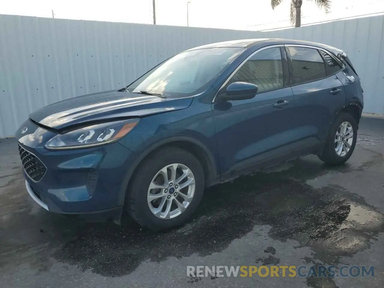1 Photograph of a damaged car 1FMCU0G65LUA80495 FORD ESCAPE 2020
