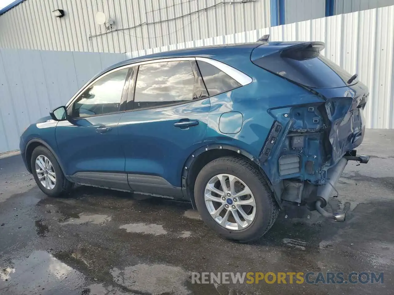2 Photograph of a damaged car 1FMCU0G65LUA80495 FORD ESCAPE 2020