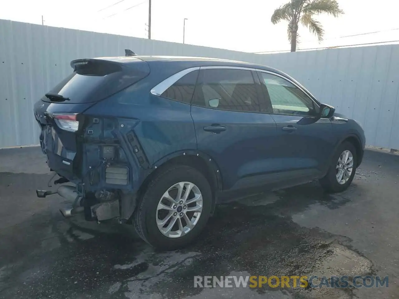 3 Photograph of a damaged car 1FMCU0G65LUA80495 FORD ESCAPE 2020