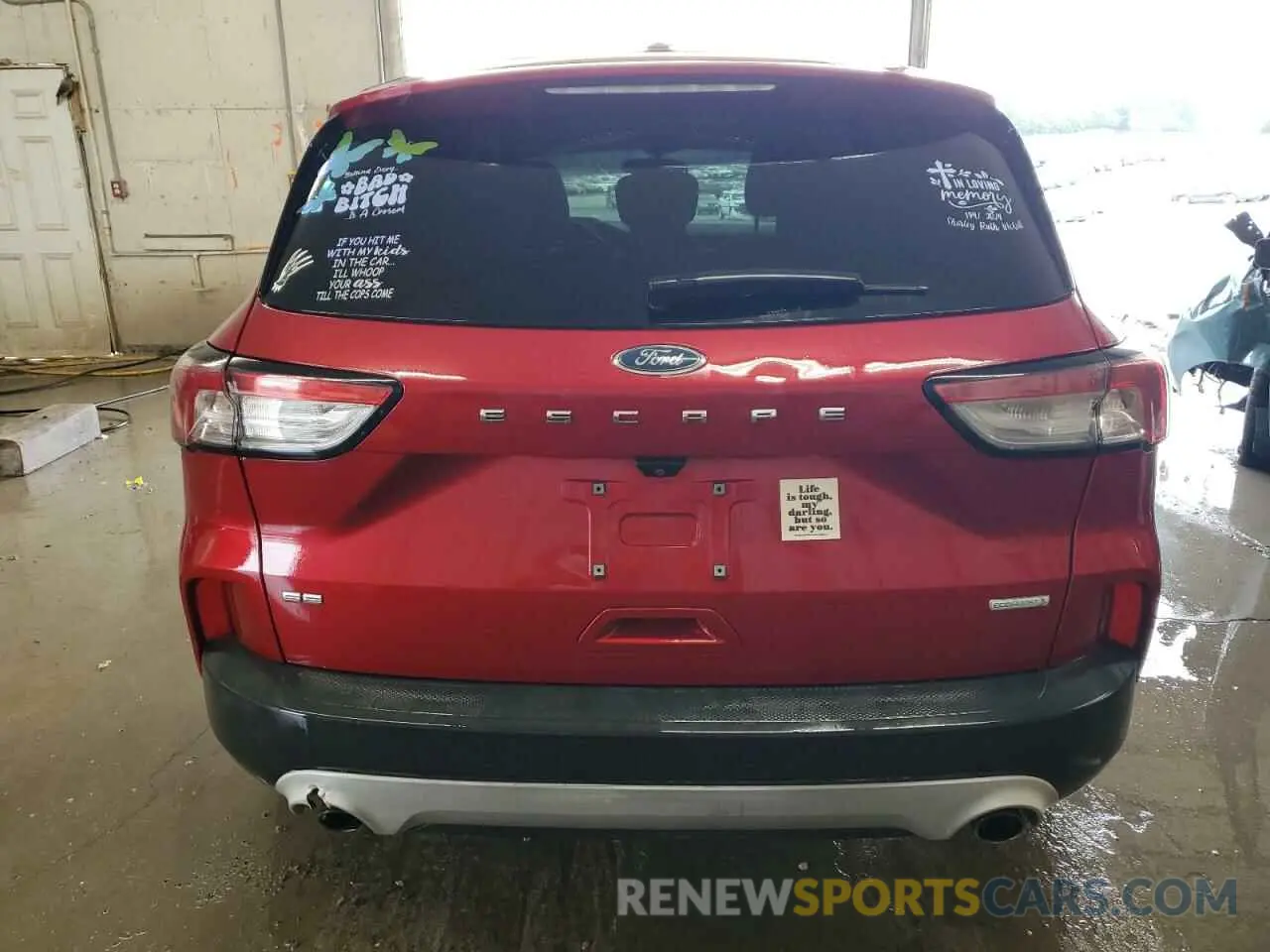 6 Photograph of a damaged car 1FMCU0G65LUA93845 FORD ESCAPE 2020