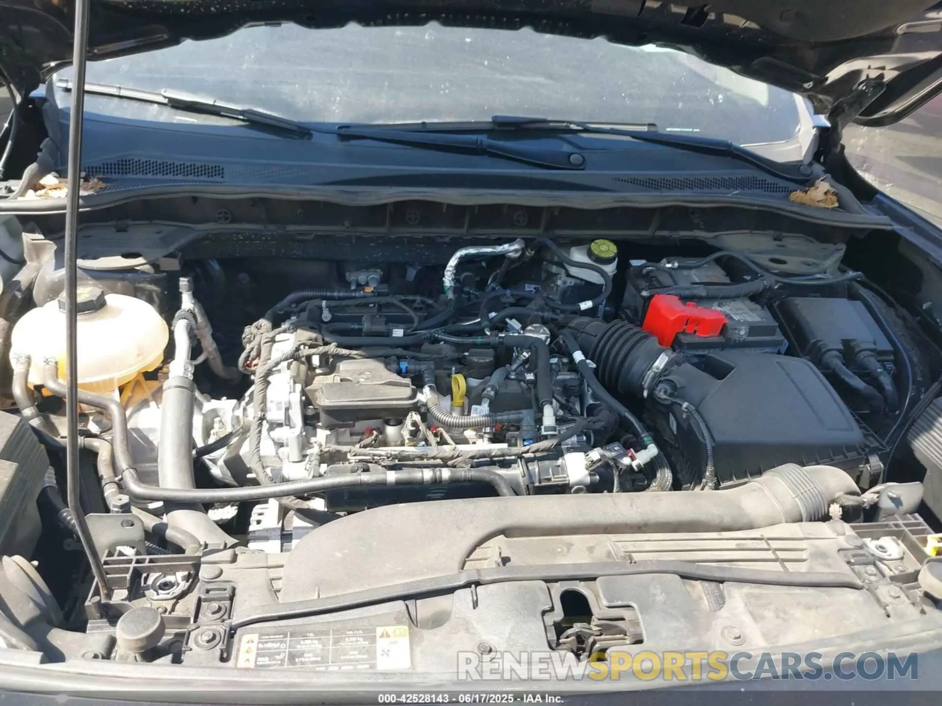 10 Photograph of a damaged car 1FMCU0G65LUC62679 FORD ESCAPE 2020
