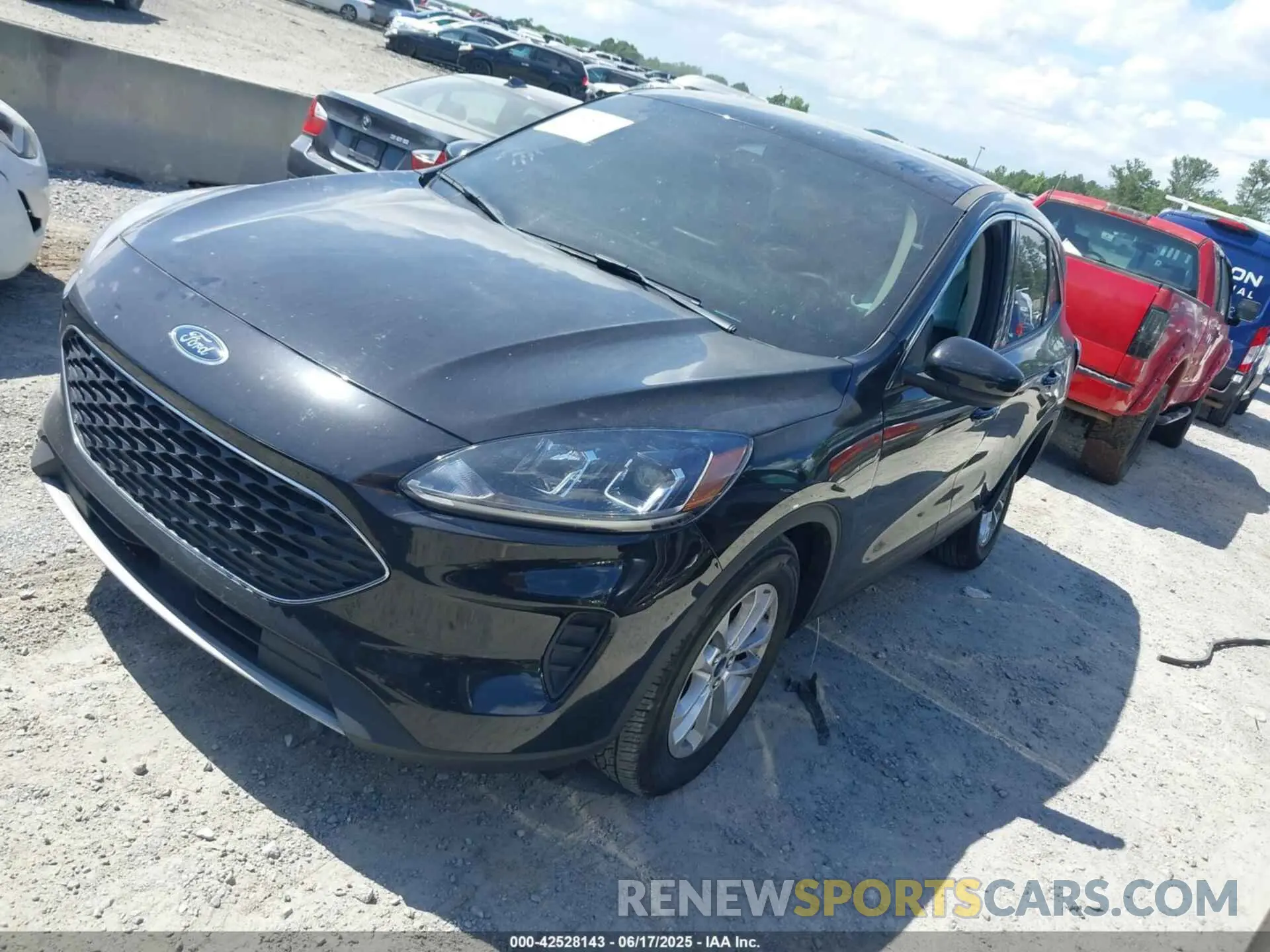 2 Photograph of a damaged car 1FMCU0G65LUC62679 FORD ESCAPE 2020