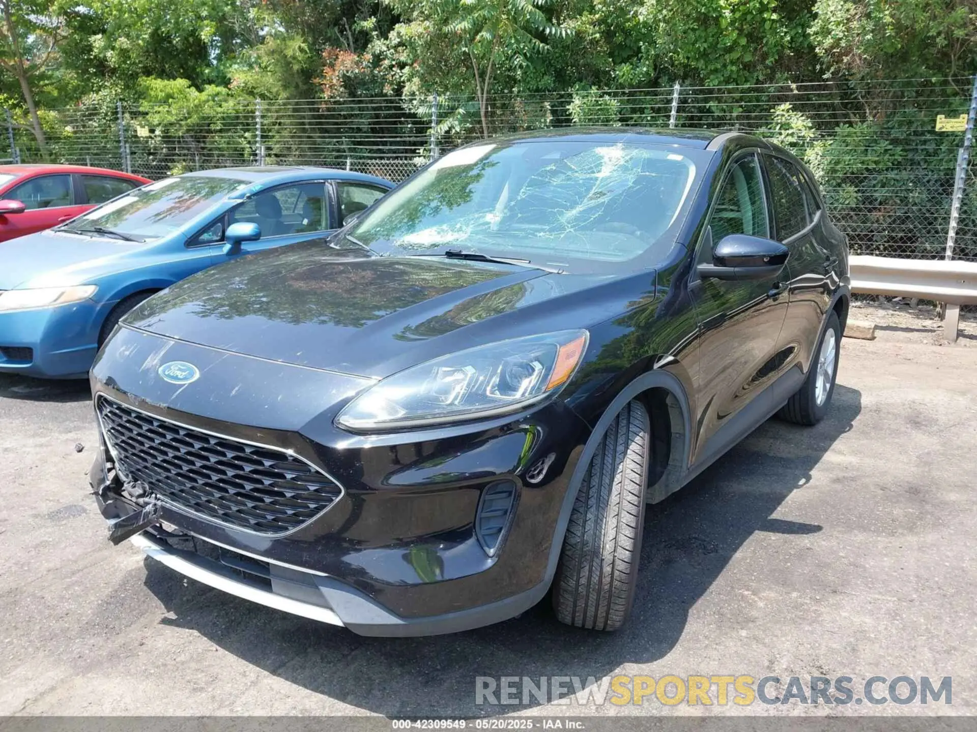 17 Photograph of a damaged car 1FMCU0G66LUA05871 FORD ESCAPE 2020