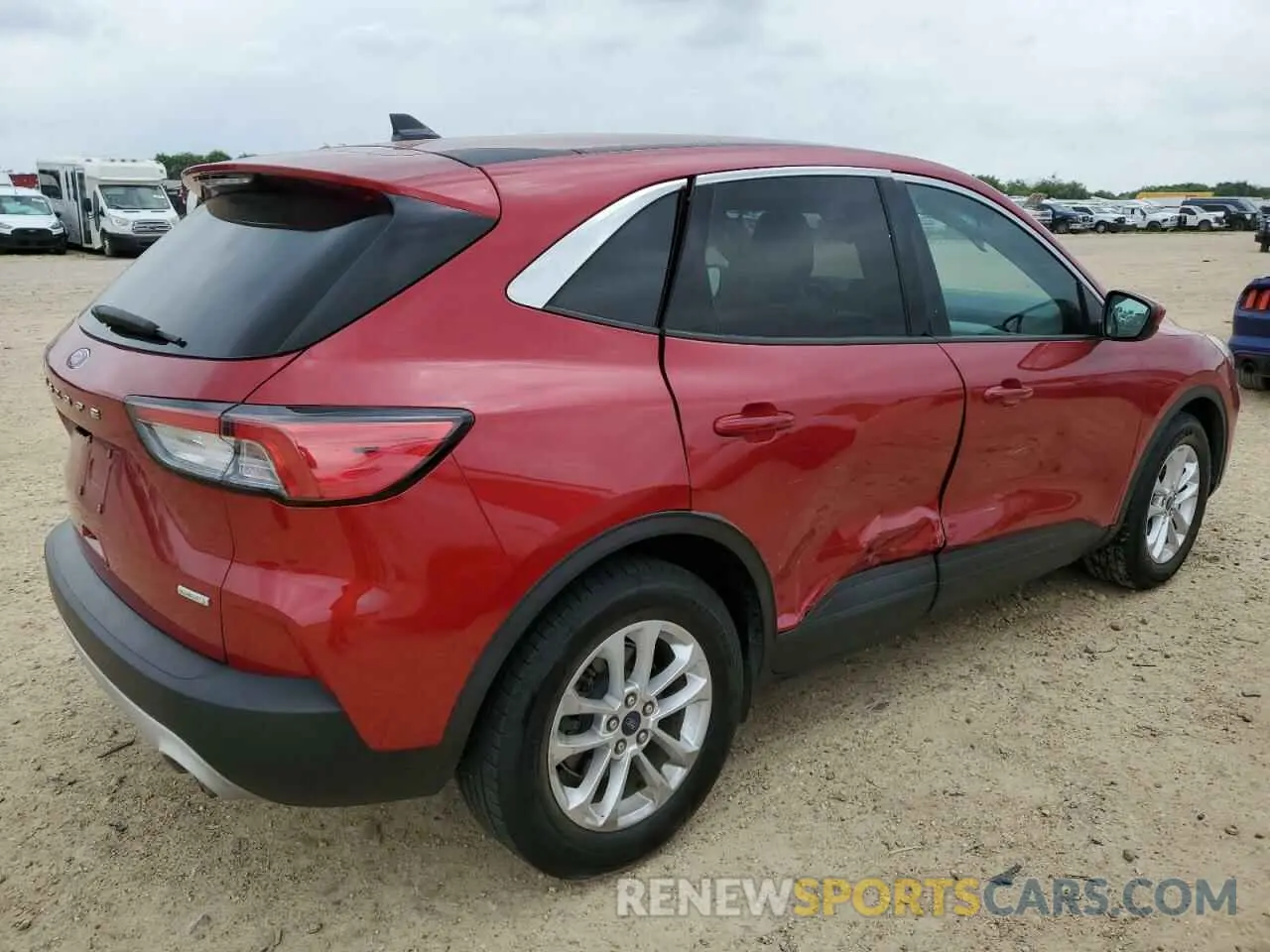 3 Photograph of a damaged car 1FMCU0G66LUA28695 FORD ESCAPE 2020
