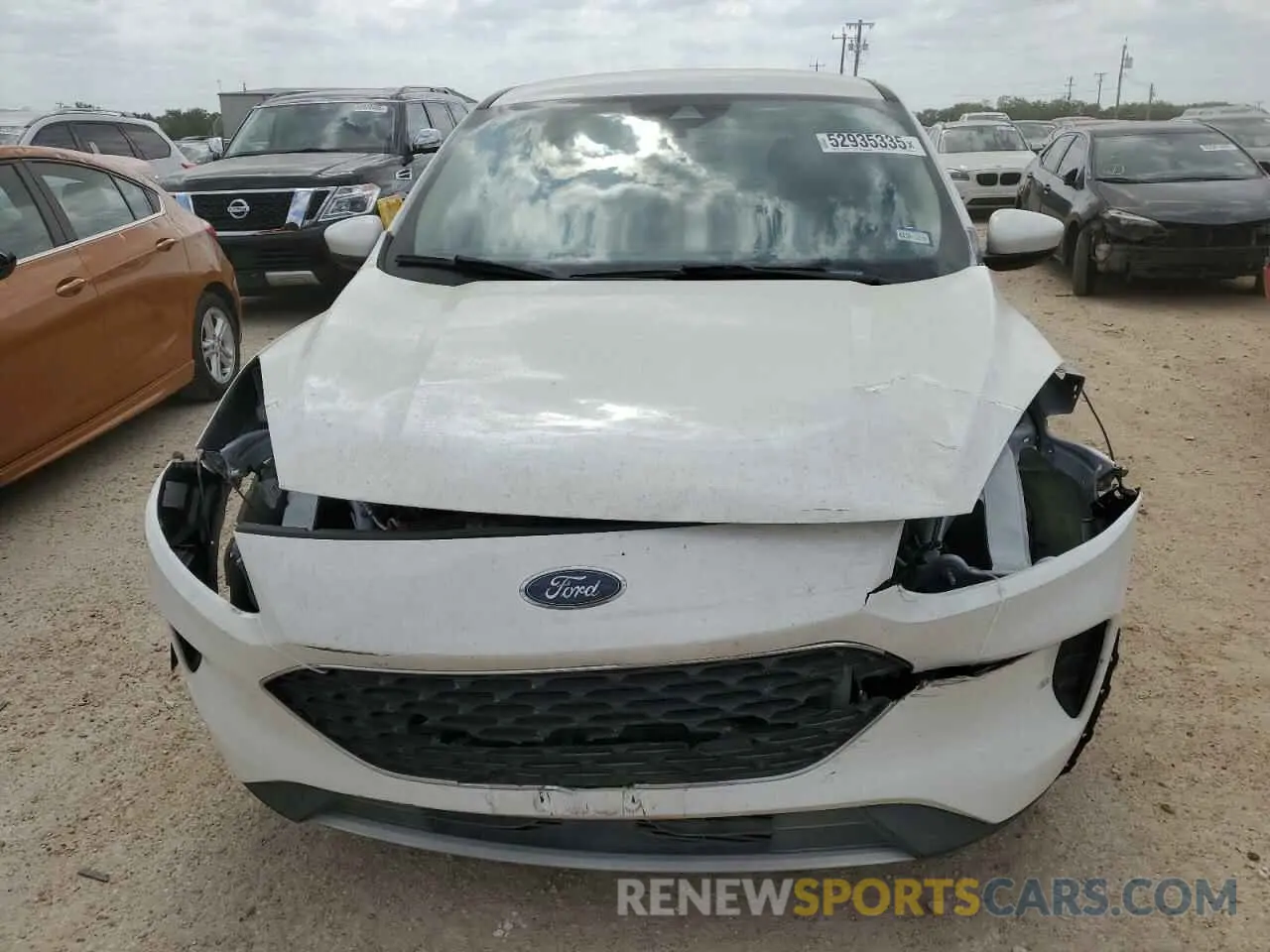 5 Photograph of a damaged car 1FMCU0G66LUC40688 FORD ESCAPE 2020