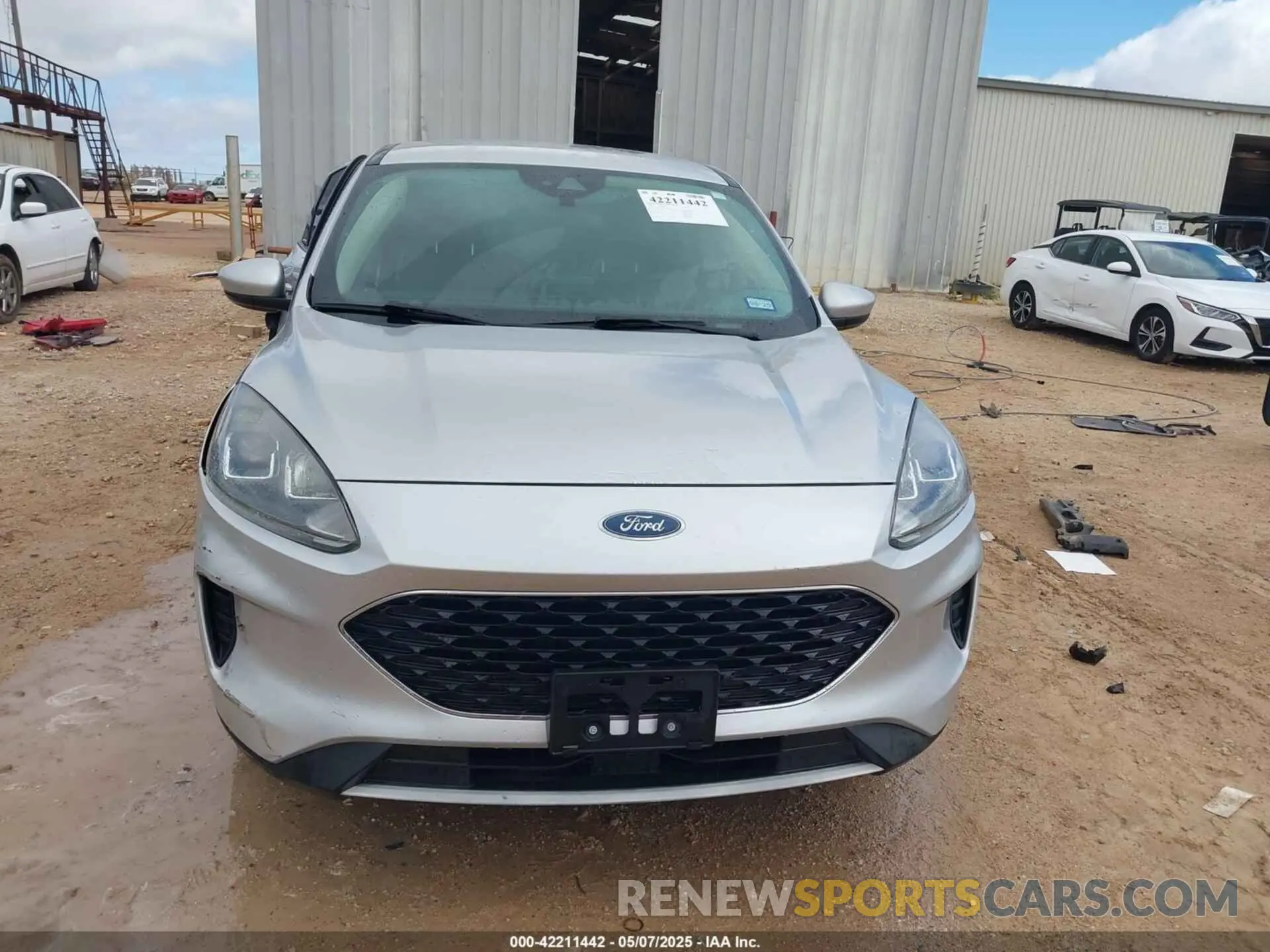 12 Photograph of a damaged car 1FMCU0G67LUA12375 FORD ESCAPE 2020