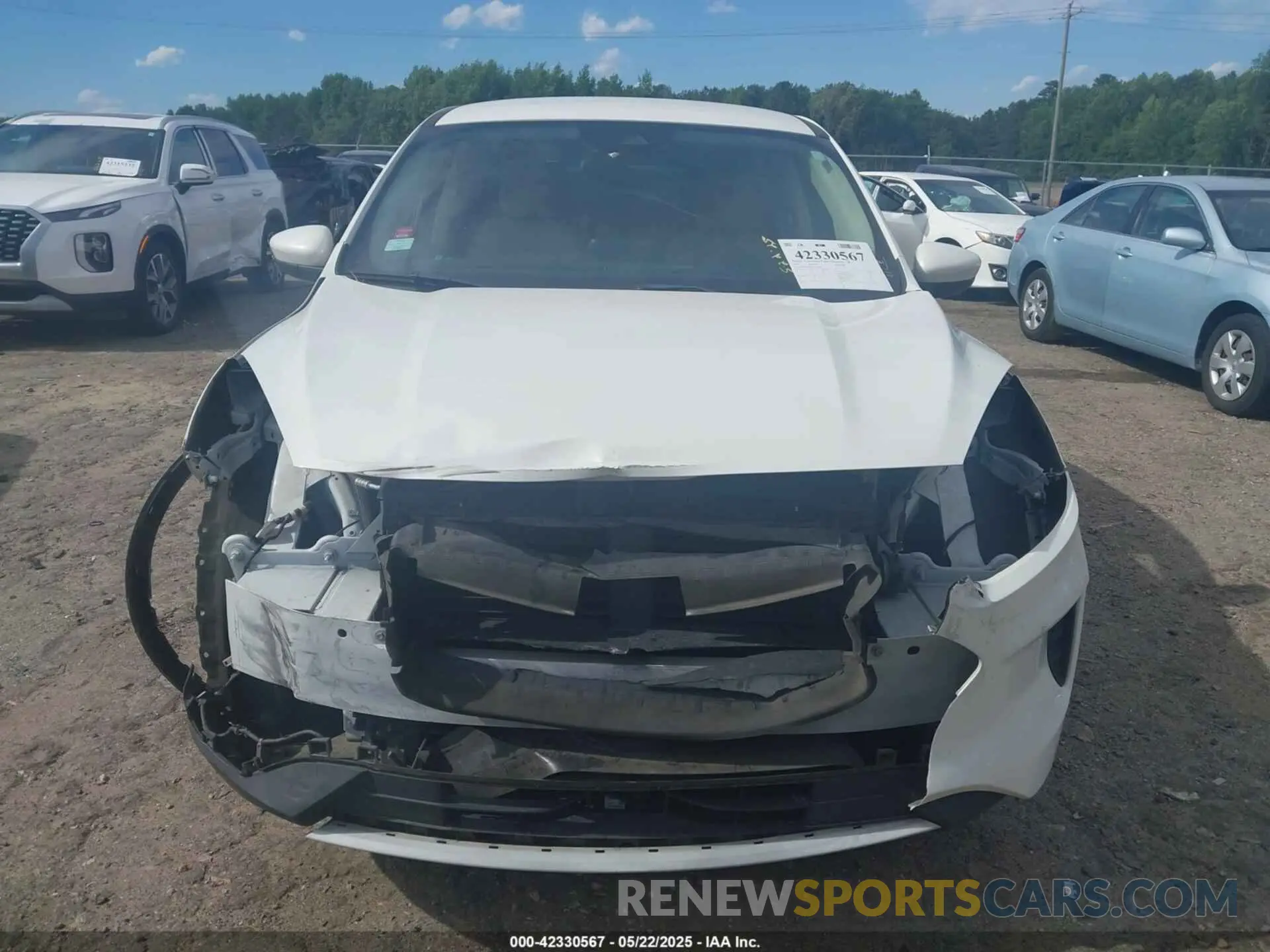 13 Photograph of a damaged car 1FMCU0G67LUA66744 FORD ESCAPE 2020