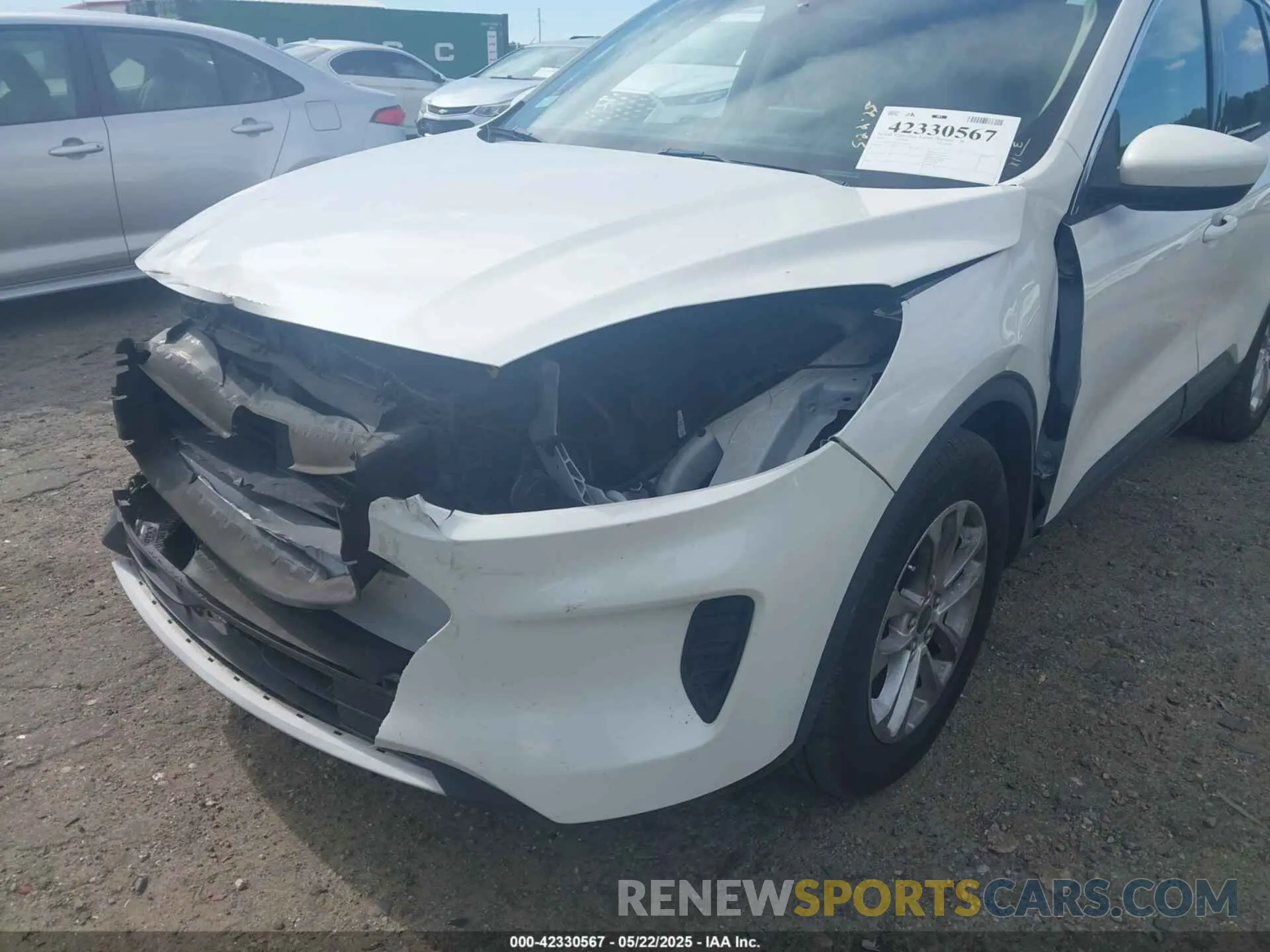 6 Photograph of a damaged car 1FMCU0G67LUA66744 FORD ESCAPE 2020