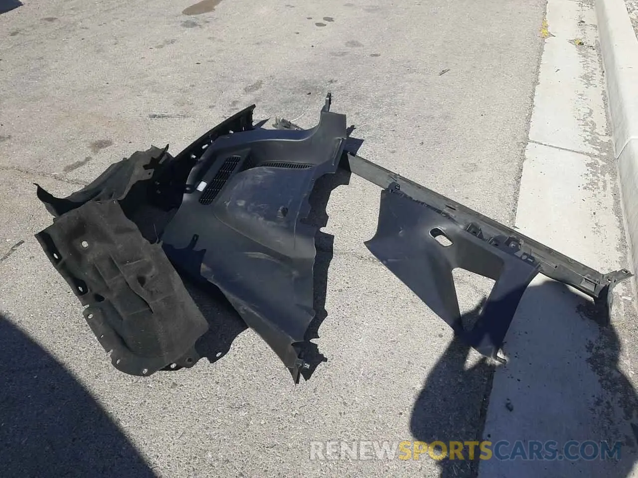 12 Photograph of a damaged car 1FMCU0G67LUA78540 FORD ESCAPE 2020