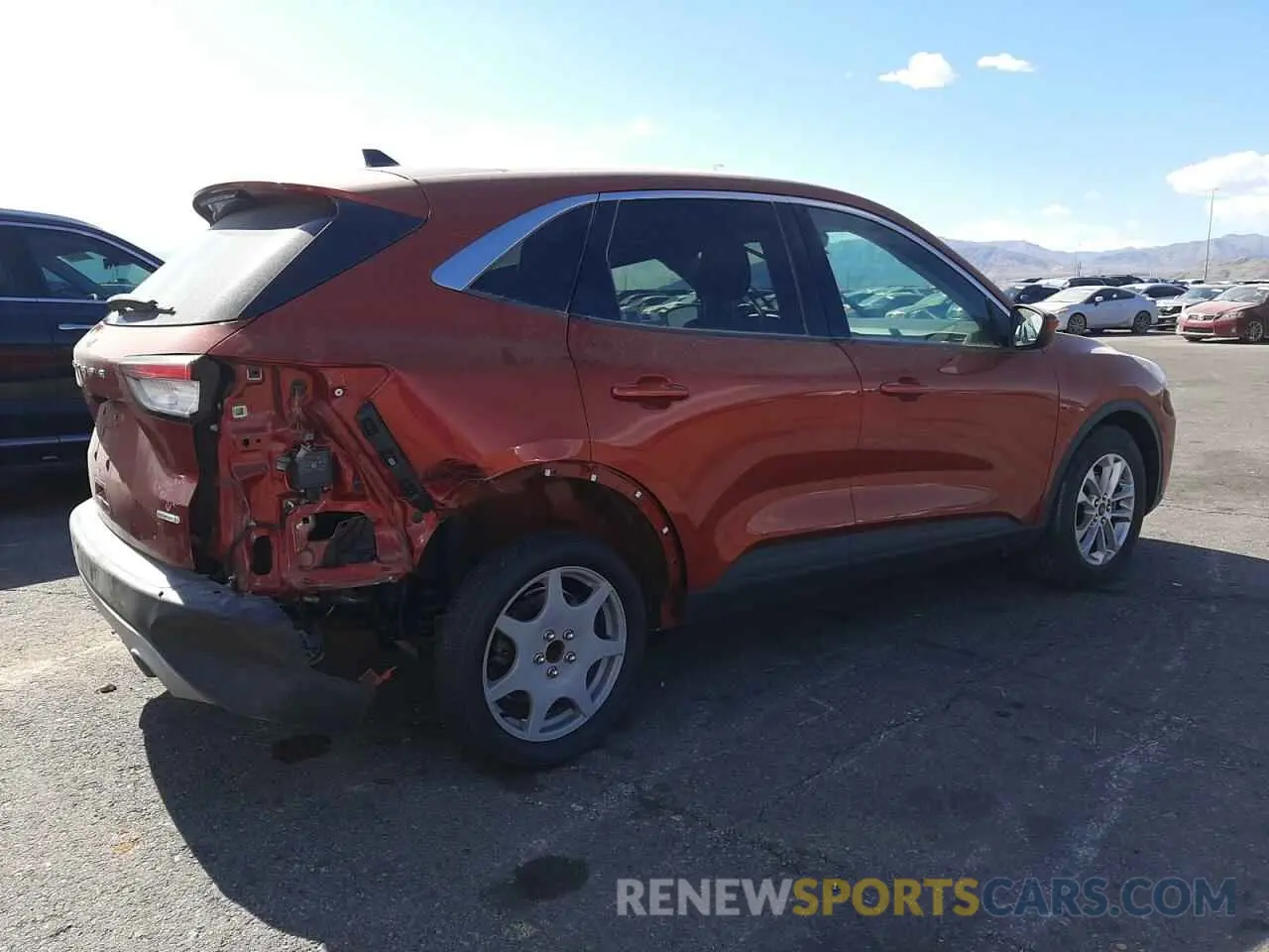 3 Photograph of a damaged car 1FMCU0G67LUA78540 FORD ESCAPE 2020