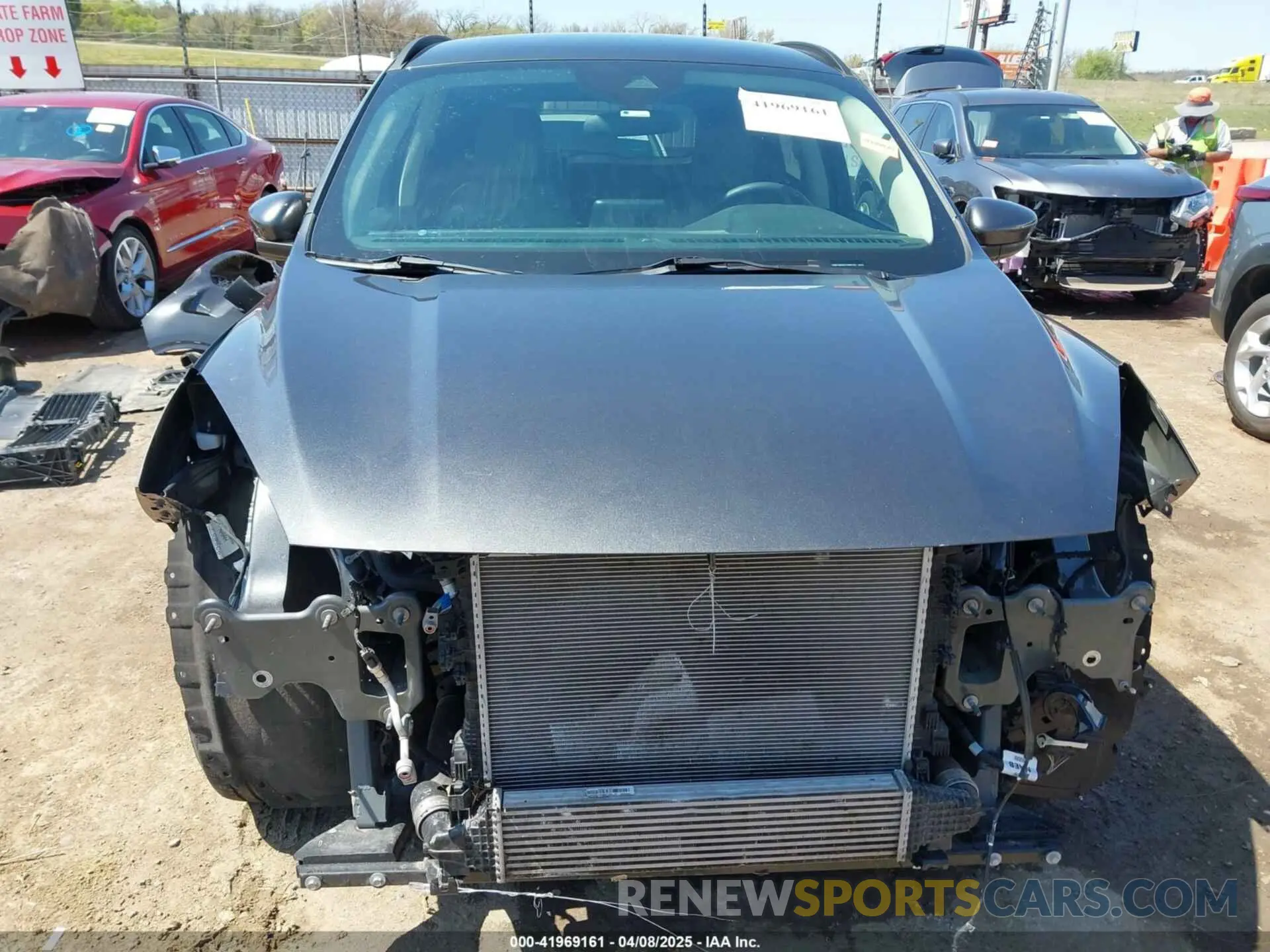 13 Photograph of a damaged car 1FMCU0G67LUB91761 FORD ESCAPE 2020