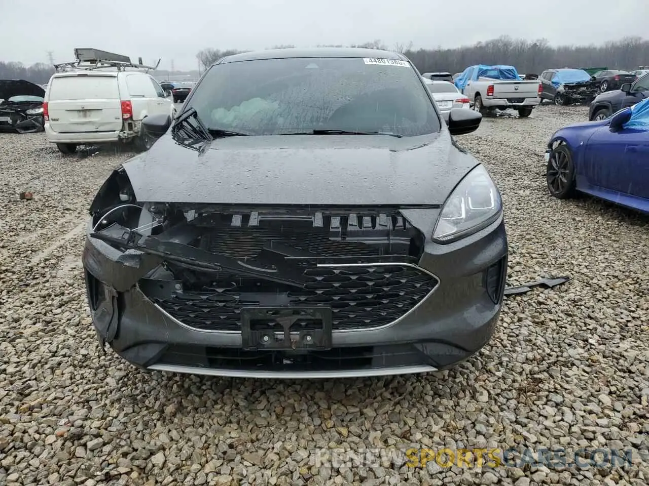 5 Photograph of a damaged car 1FMCU0G67LUC36214 FORD ESCAPE 2020