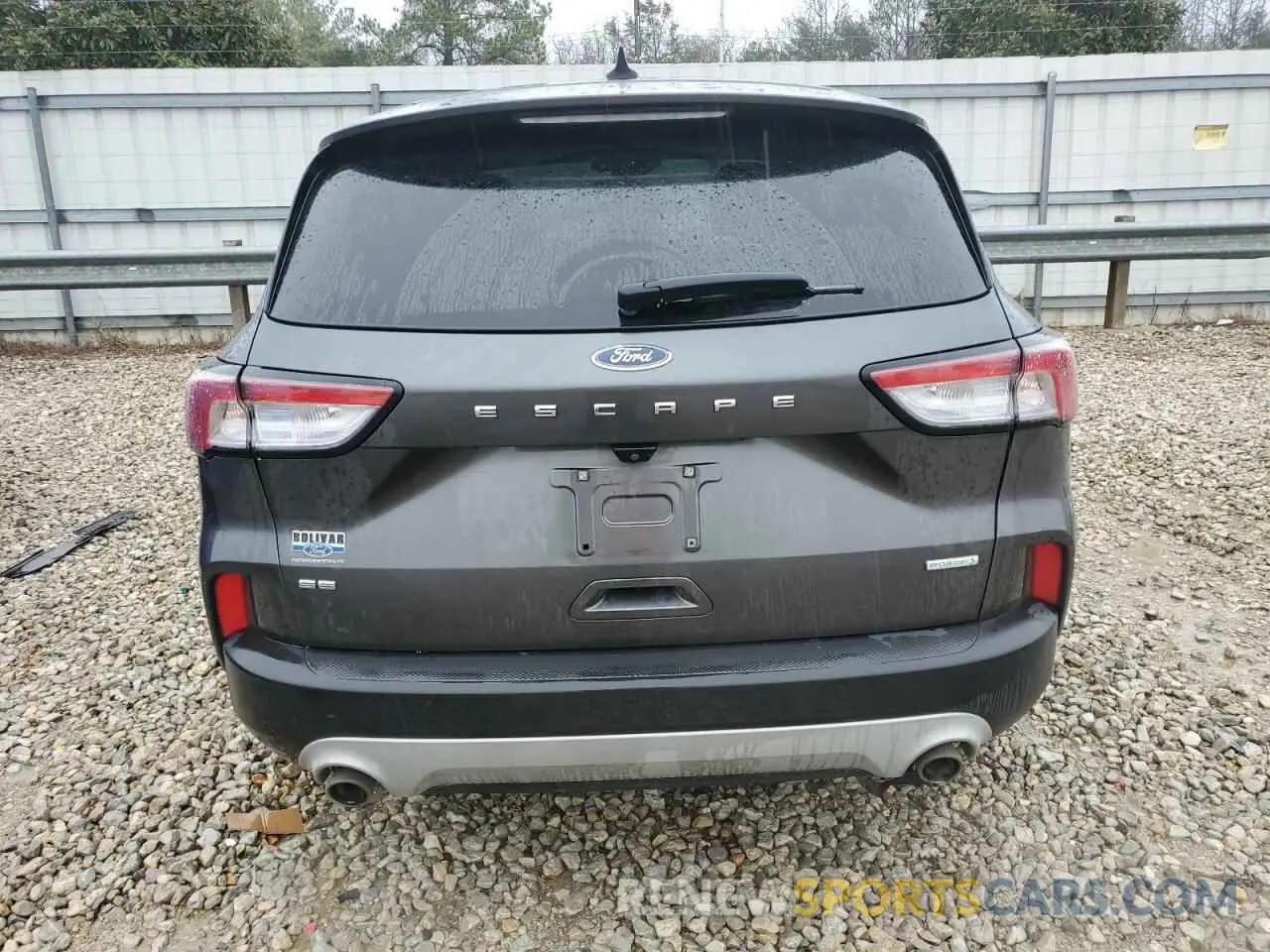 6 Photograph of a damaged car 1FMCU0G67LUC36214 FORD ESCAPE 2020